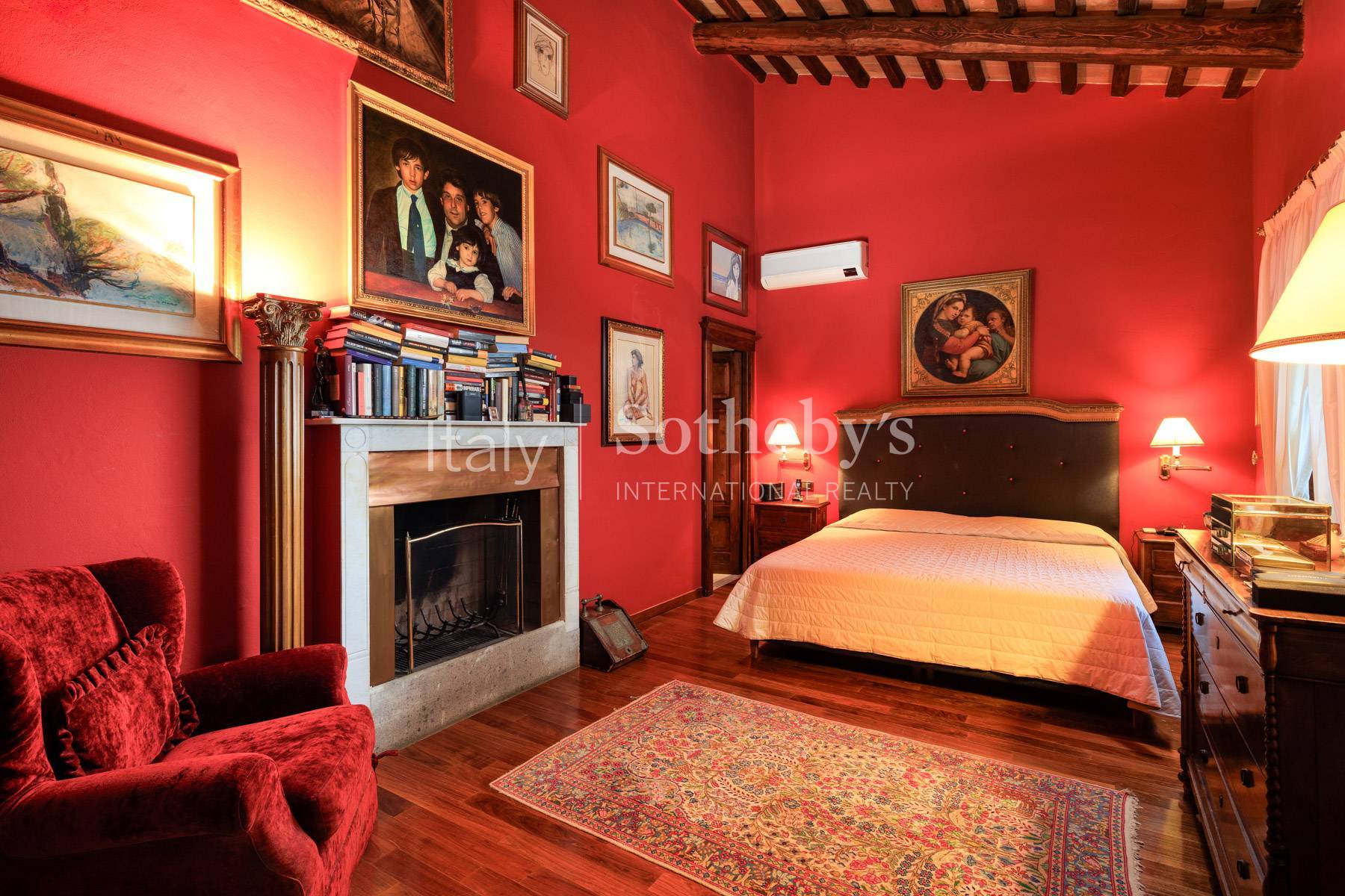  Historic farmhouse with olive grove and vineyard - 物件實景