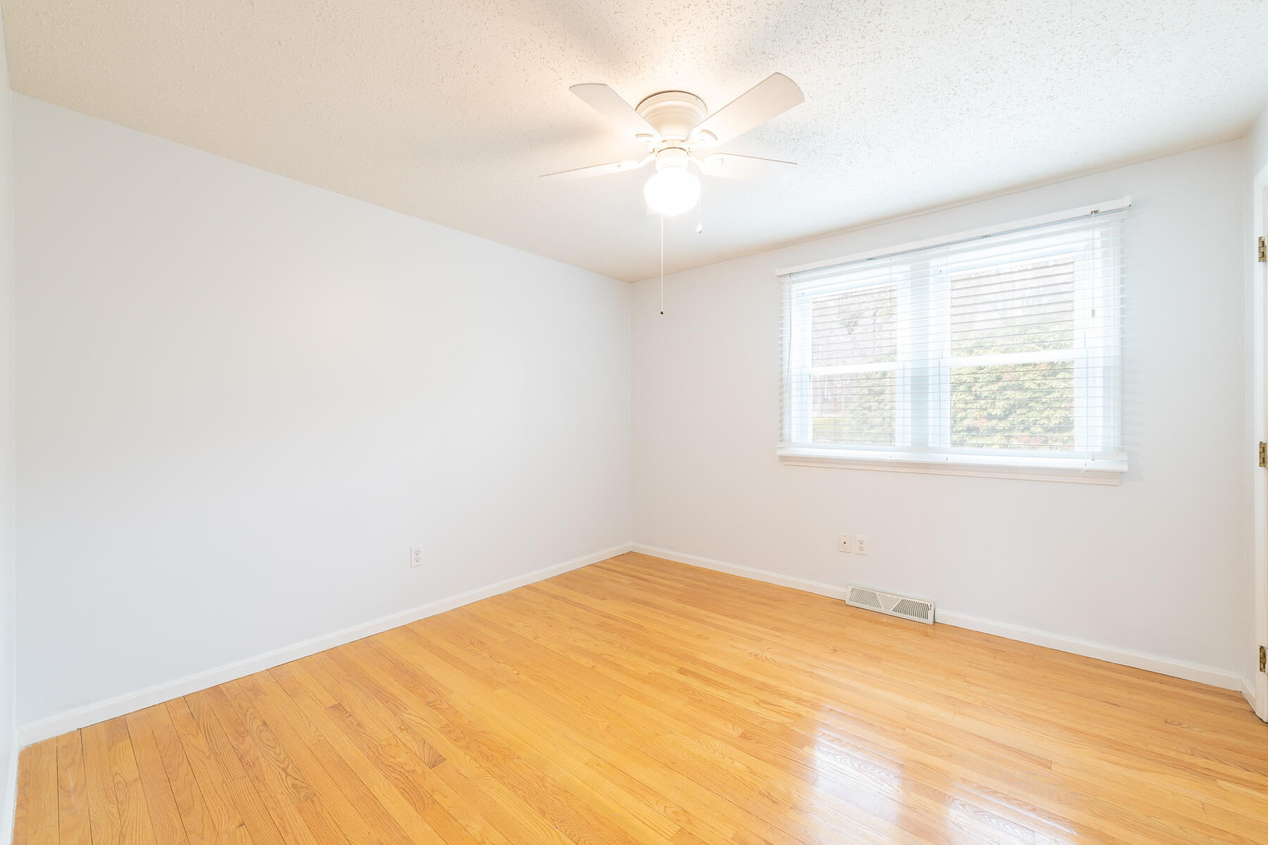  12 Quail Hollow Circle - 物件實景