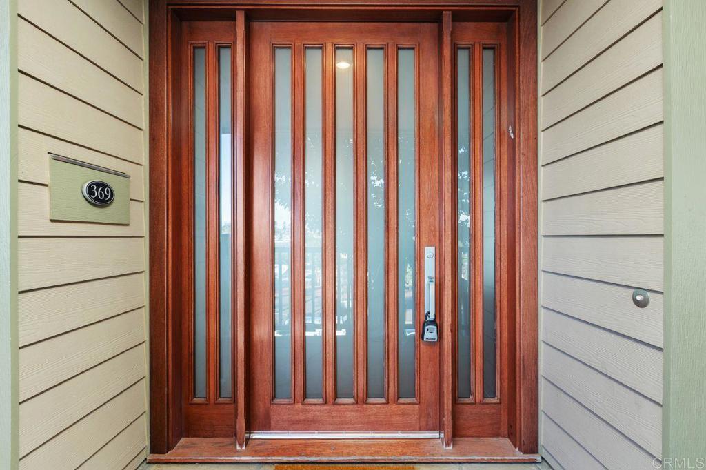 Encinitas, California, 92024, United States, 2 Bedrooms Bedrooms, ,3 BathroomsBathrooms,Residential,For Sale,1997008