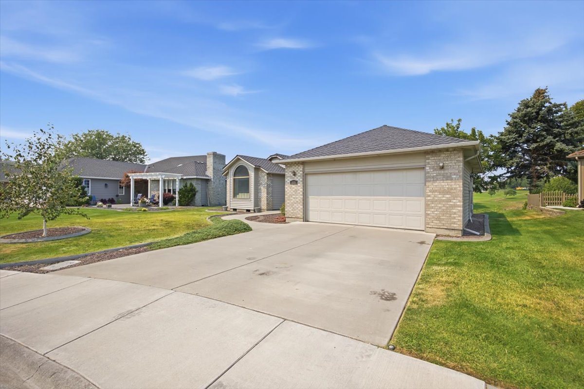 Reed Ct, Kennewick, WA 99337