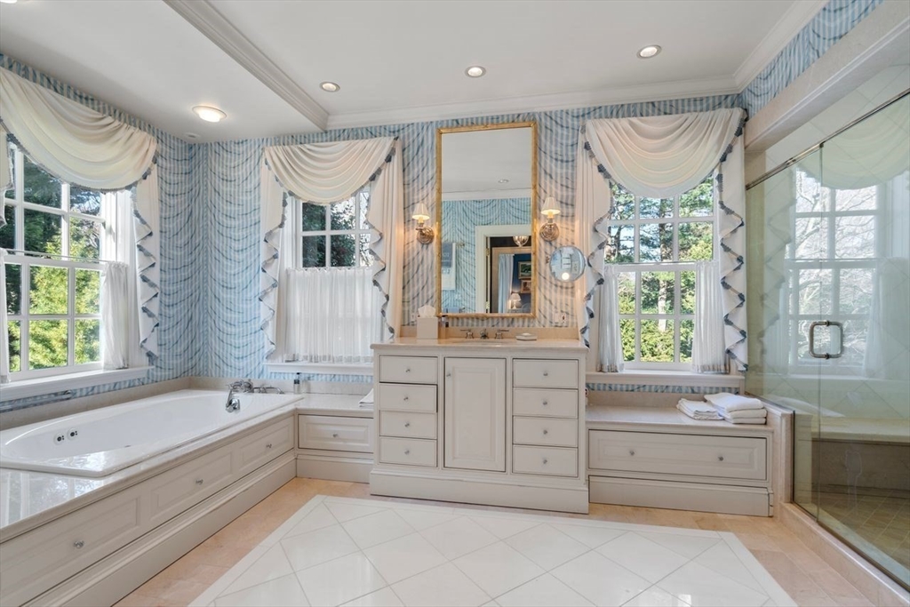 Brookline, Massachusetts, 02445, United States, 6 Bedrooms Bedrooms, ,6 BathroomsBathrooms,Residential,For Sale,1877606