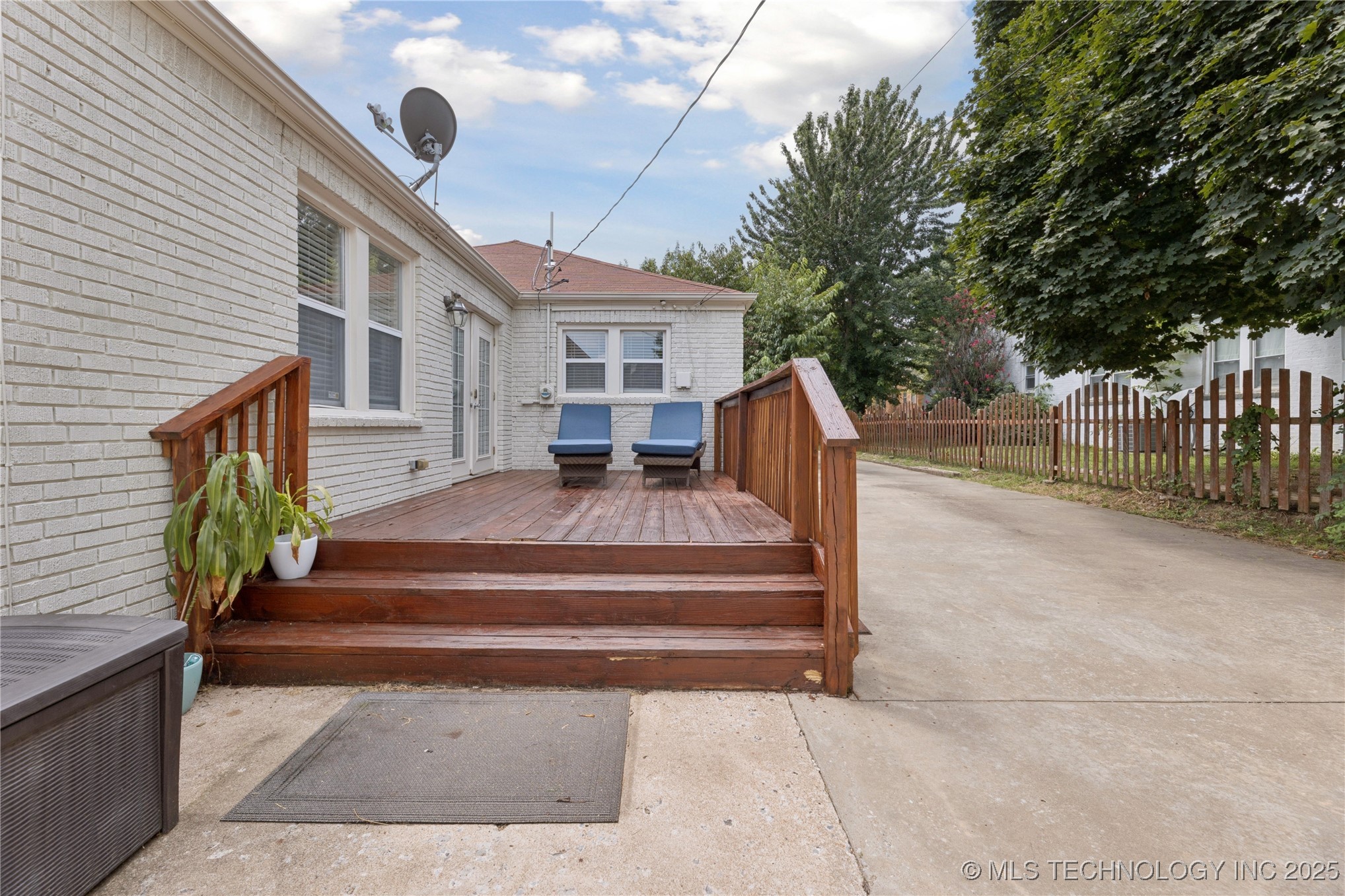 Tulsa, Oklahoma, 74104, United States, 4 Bedrooms Bedrooms, ,3 BathroomsBathrooms,Residential,For Sale,1941702