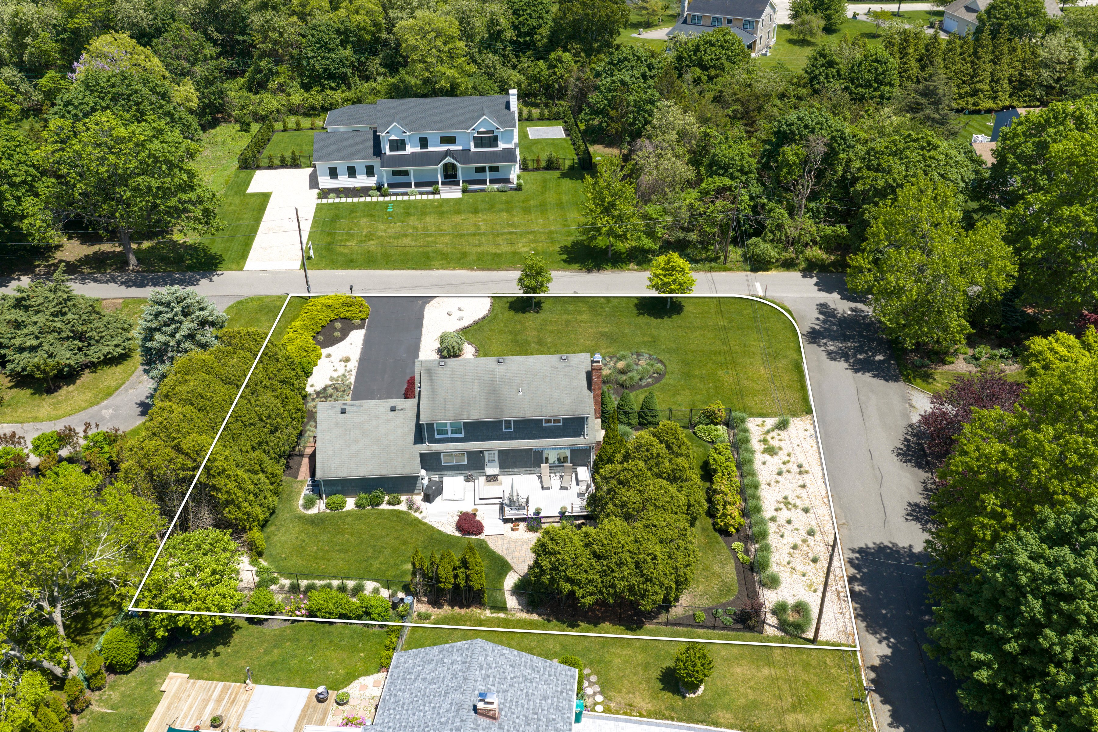 Greenport, New York, 11944, United States, 3 Bedrooms Bedrooms, ,3 BathroomsBathrooms,Residential,For Sale,2049446