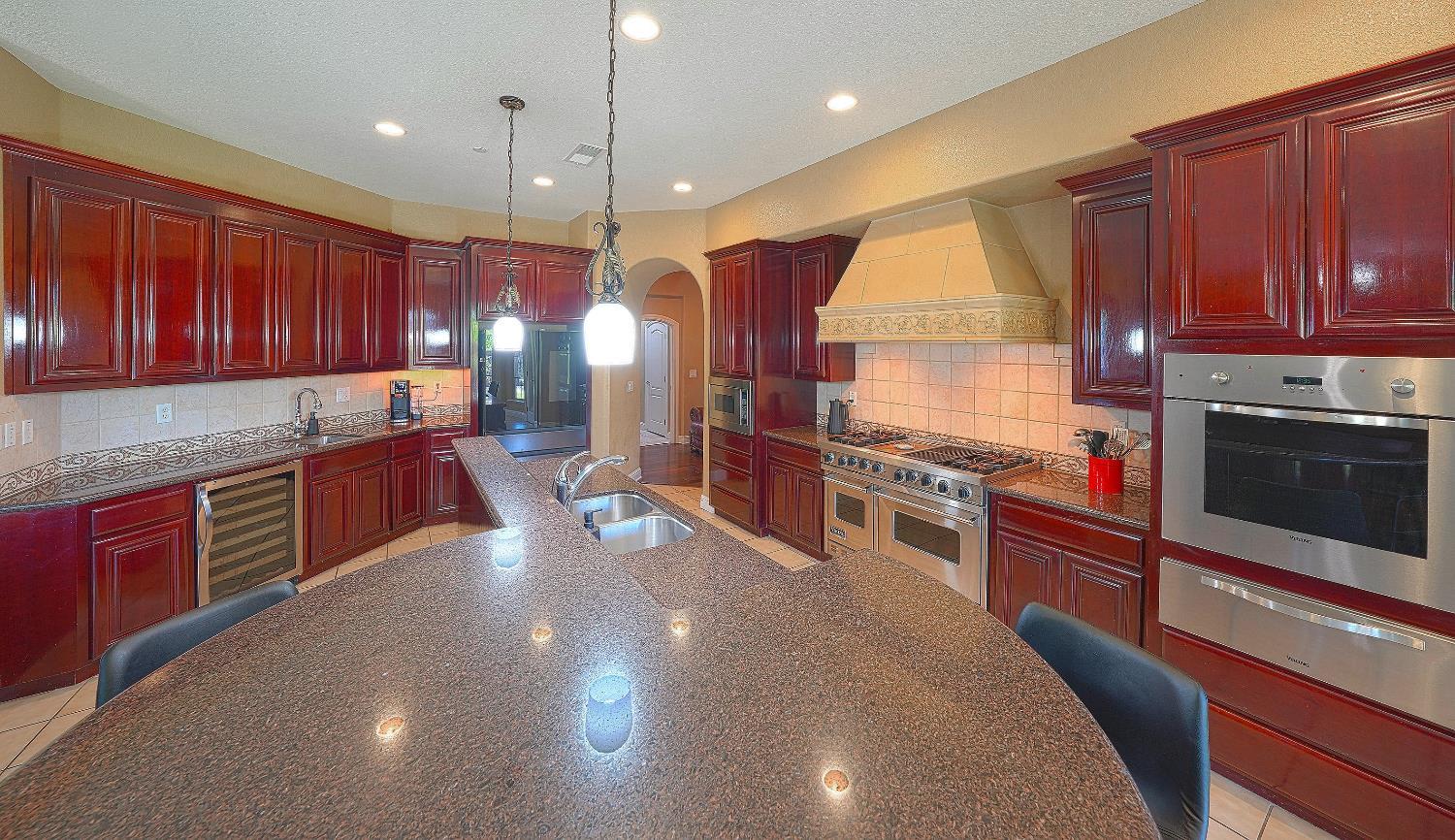 Lincoln, California, 95648, United States, 7 Bedrooms Bedrooms, ,5 BathroomsBathrooms,Residential,For Sale,1984434