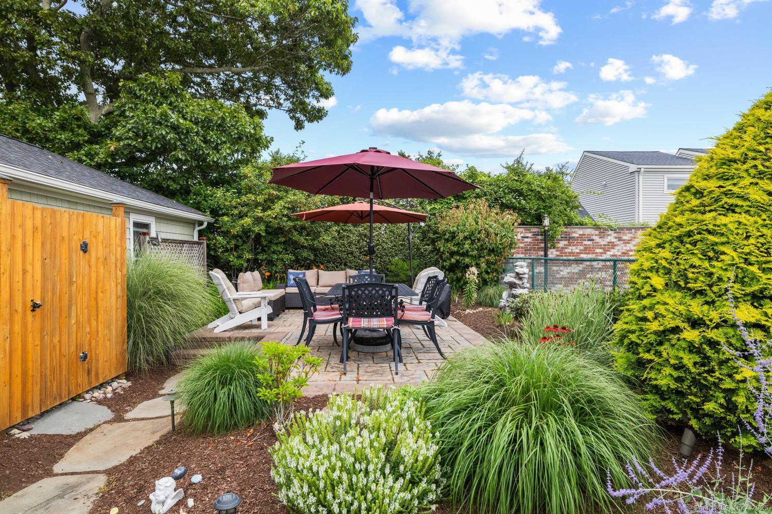Old Saybrook, Connecticut, 06475, United States, 4 Bedrooms Bedrooms, ,2 BathroomsBathrooms,Residential,For Sale,1895495