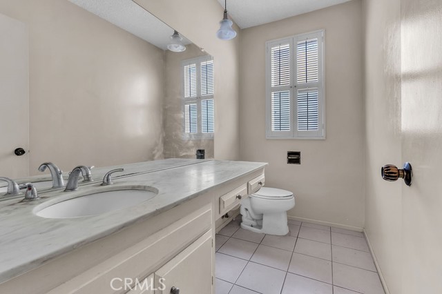 Ladera Heights, California, 90056, United States, 2 Bedrooms Bedrooms, ,3 BathroomsBathrooms,Residential,For Sale,1935924