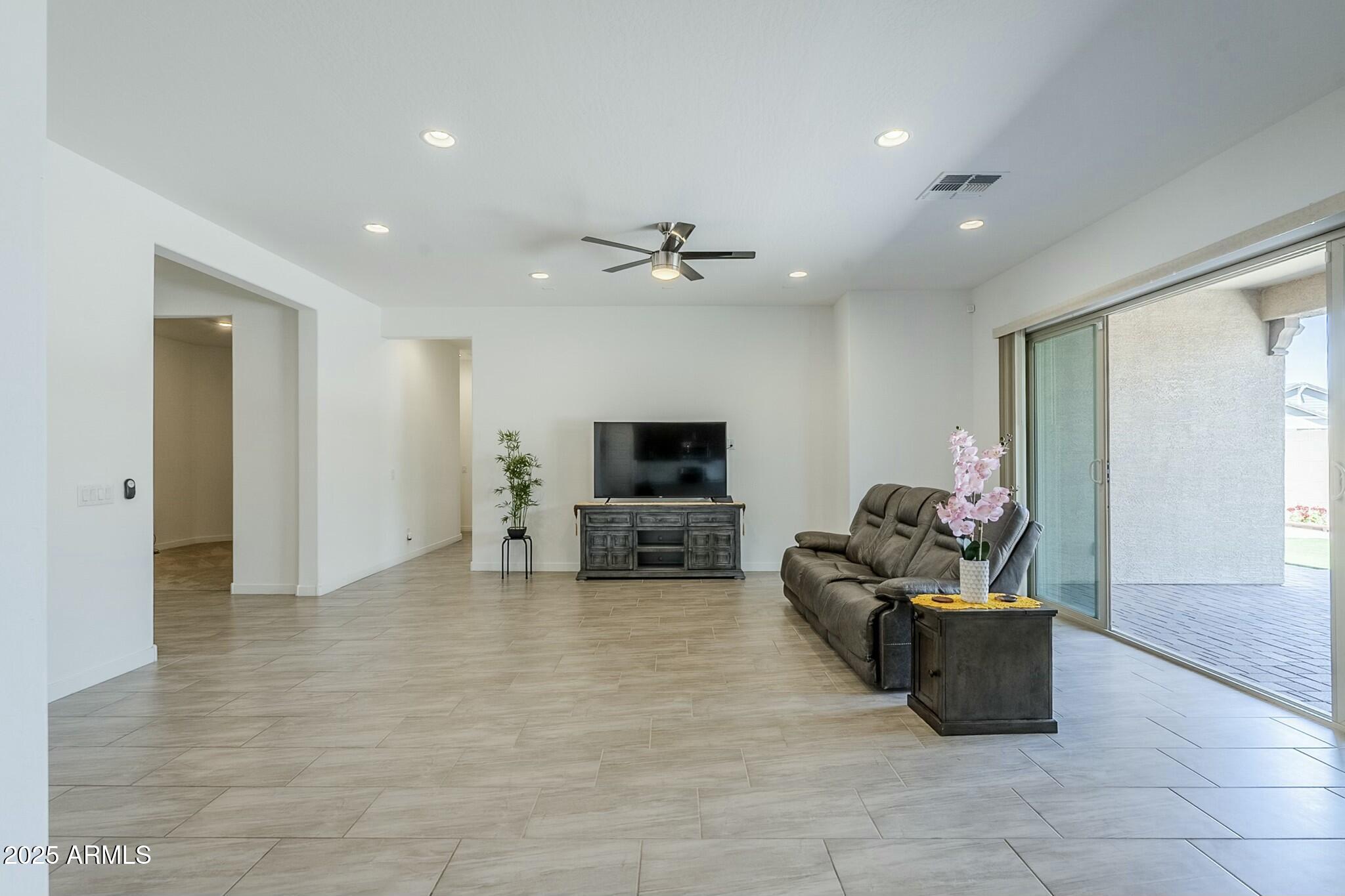 Surprise, Arizona, 85388, United States, 4 Bedrooms Bedrooms, ,Residential,For Sale,1768626