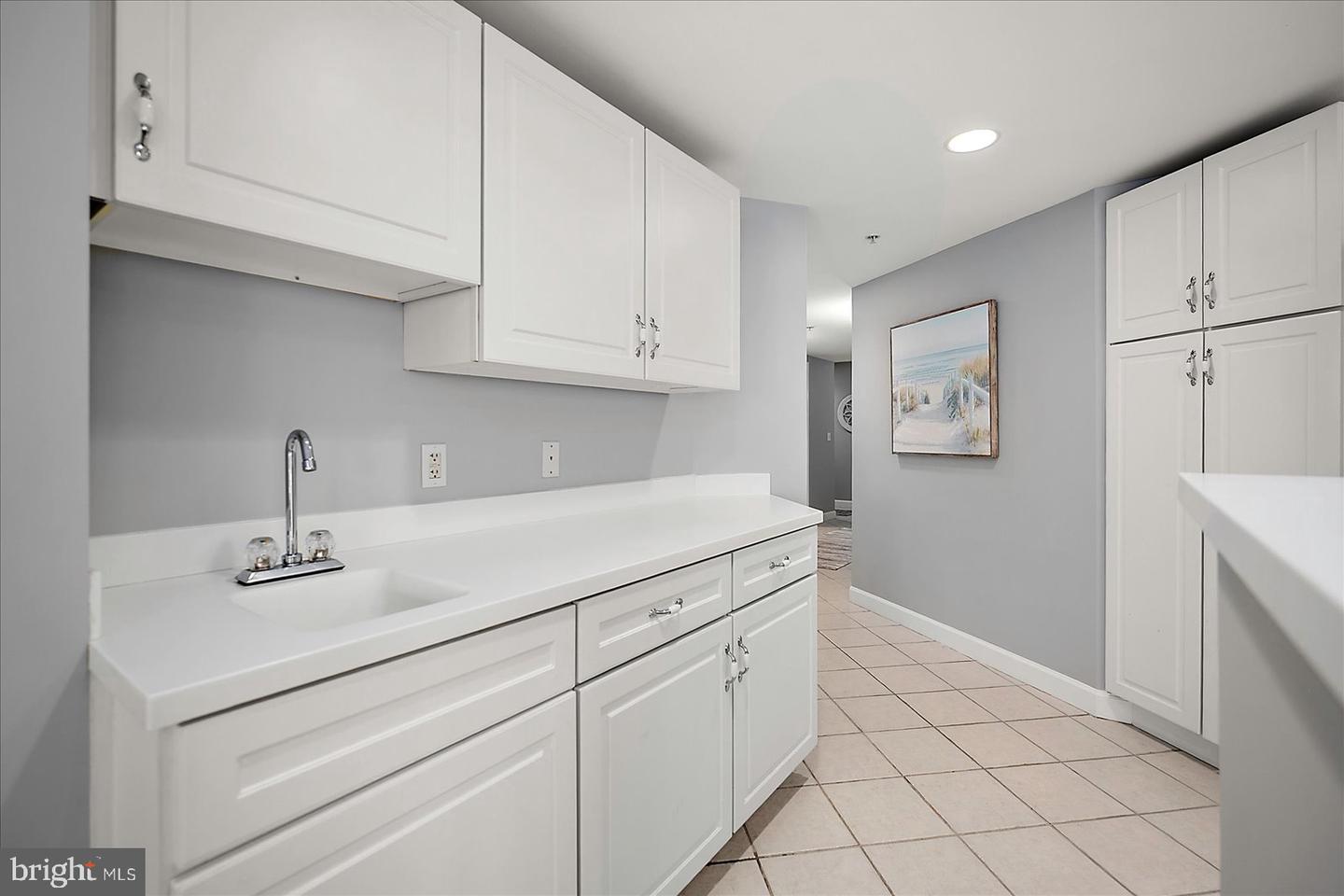 Ocean City, Maryland, 21842, United States, 3 Bedrooms Bedrooms, ,2 BathroomsBathrooms,Residential,For Sale,1947953