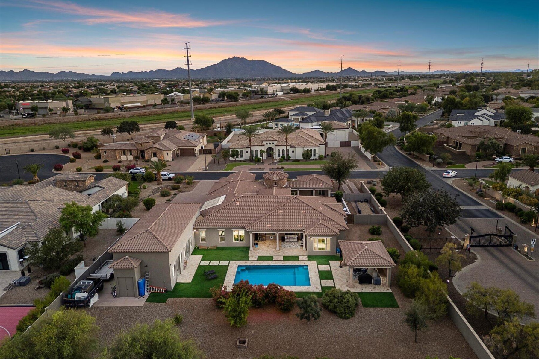  3084 E Fruitvale Court¦Gilbert, AZ - 物件實景