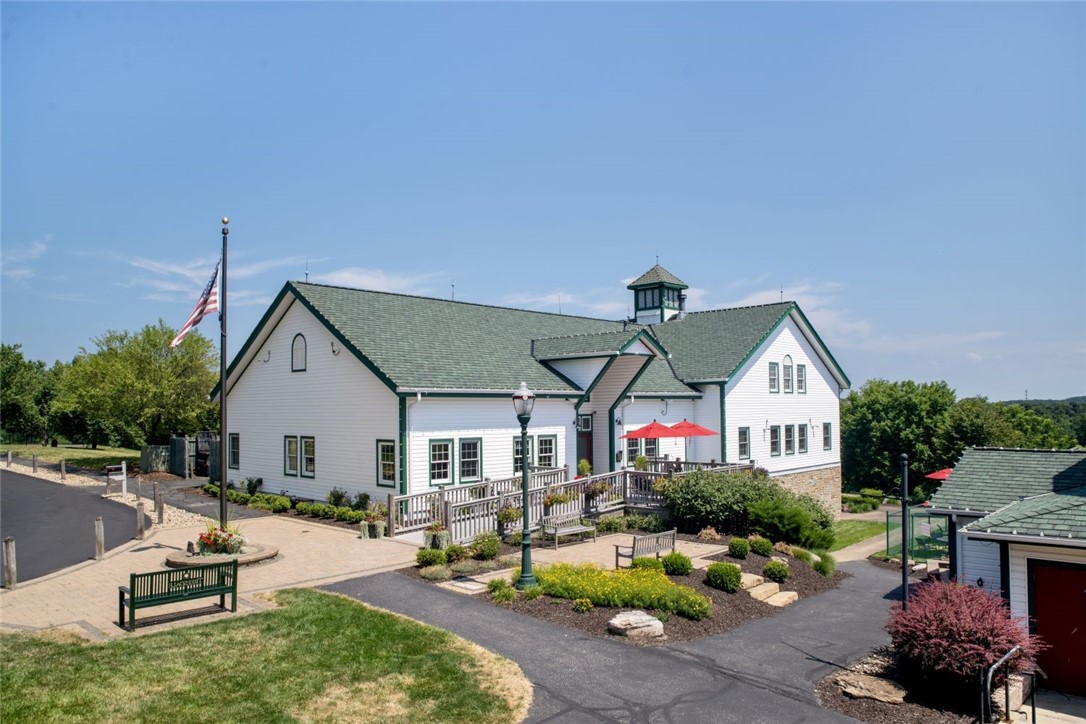 Adams Twp, Pennsylvania, 15044, United States, 5 Bedrooms Bedrooms, ,6 BathroomsBathrooms,Residential,For Sale,1989587