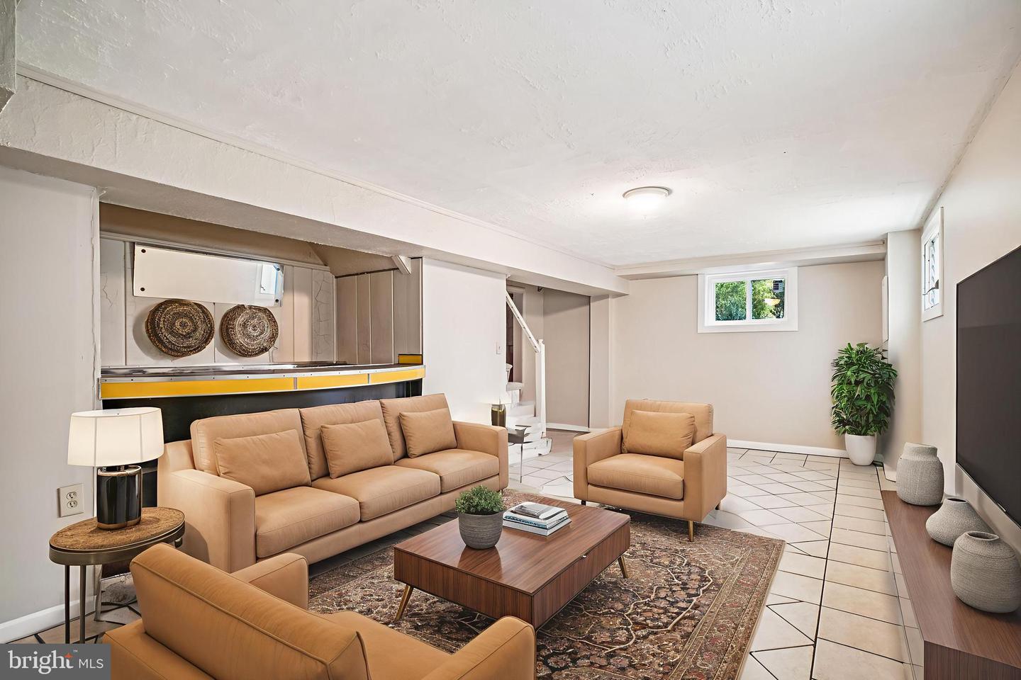 Washington, District of Columbia, 20017, United States, 3 Bedrooms Bedrooms, ,3 BathroomsBathrooms,Residential,For Sale,1966689