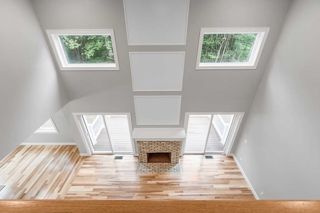 Westminster, Massachusetts, 01473, United States, 4 Bedrooms Bedrooms, ,4 BathroomsBathrooms,Residential,For Sale,1828170