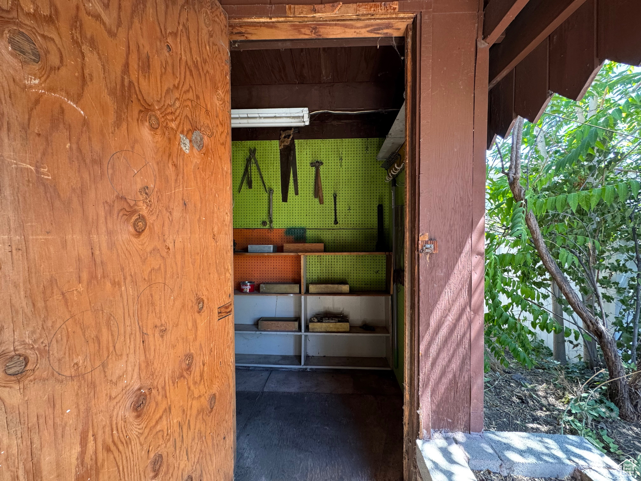 Salt Lake City, Utah, 84103, United States, 3 Bedrooms Bedrooms, ,2 BathroomsBathrooms,Residential,For Sale,1925078