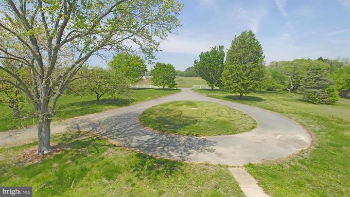 Callaway, Maryland, 20620, United States, 5 Bedrooms Bedrooms, ,4 BathroomsBathrooms,Residential,For Sale,1921246