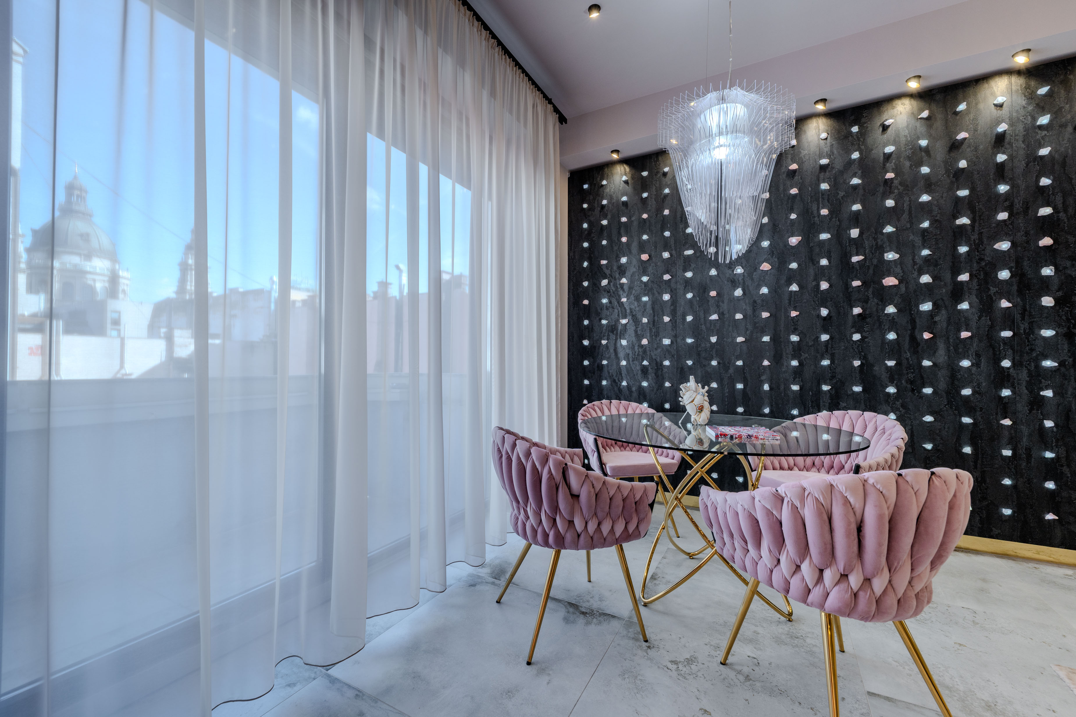  Refined Designer Residence in Budapest’s Prestigious Downtown District - 物件實景