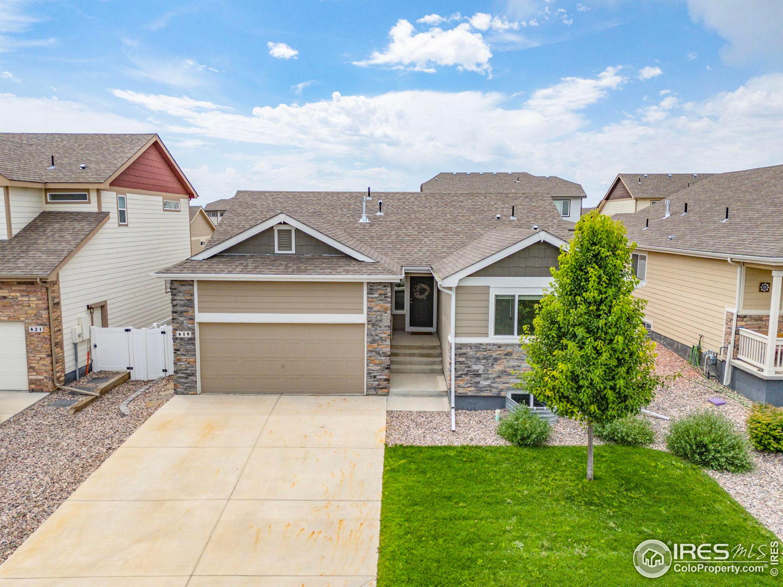 Severance, Colorado, 80550, United States, 5 Bedrooms Bedrooms, ,2 BathroomsBathrooms,Residential,For Sale,1890504