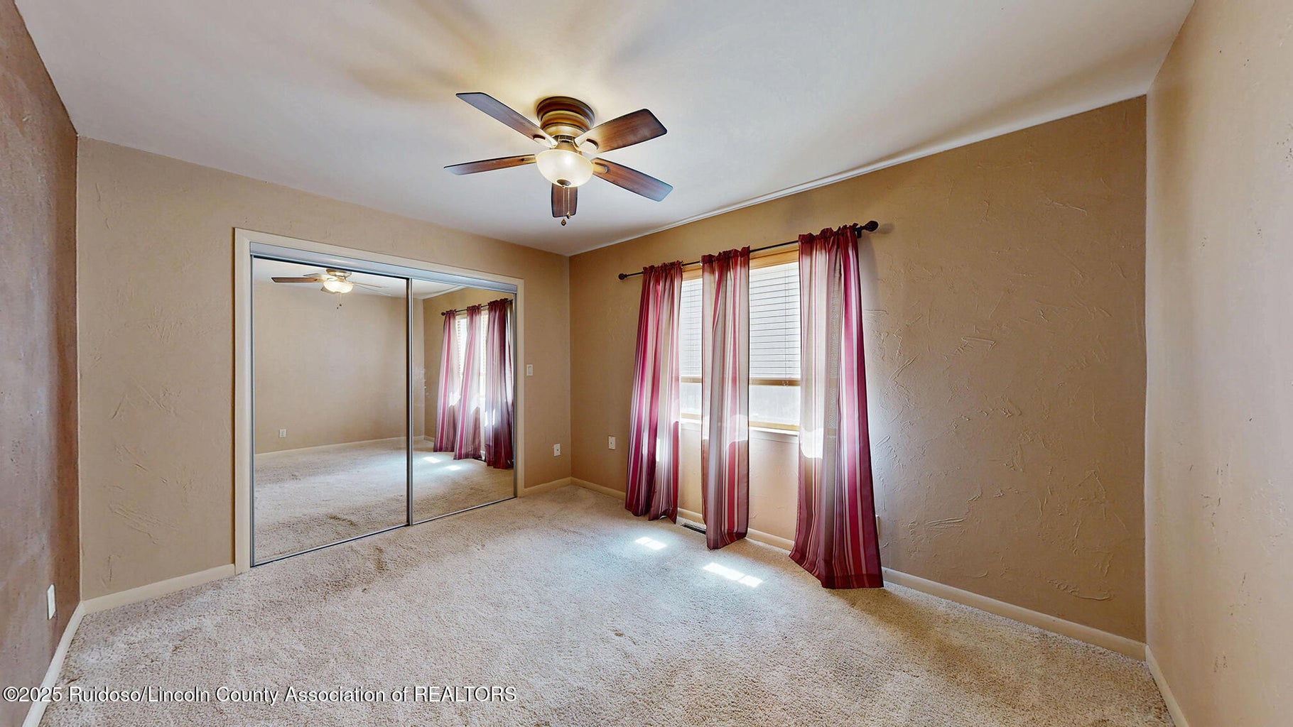 Ruidoso, New Mexico, 88345, United States, 3 Bedrooms Bedrooms, ,3 BathroomsBathrooms,Residential,For Sale,1826738