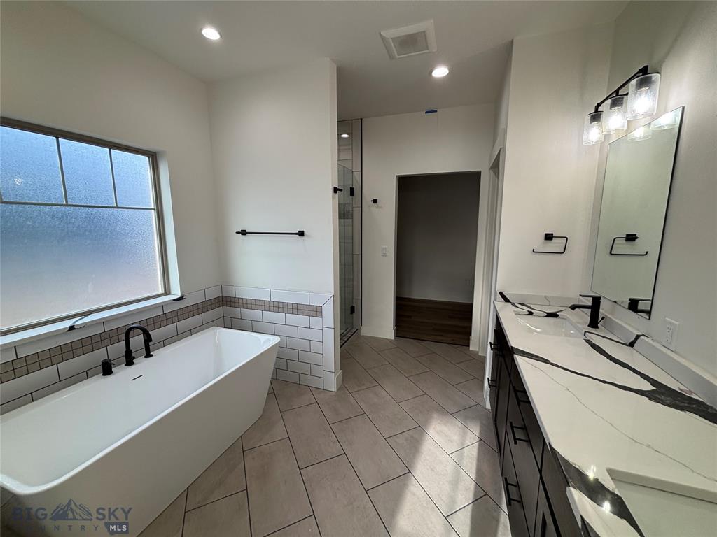 Deer Lodge, Montana, 59722, United States, 3 Bedrooms Bedrooms, ,2 BathroomsBathrooms,Residential,For Sale,2005474