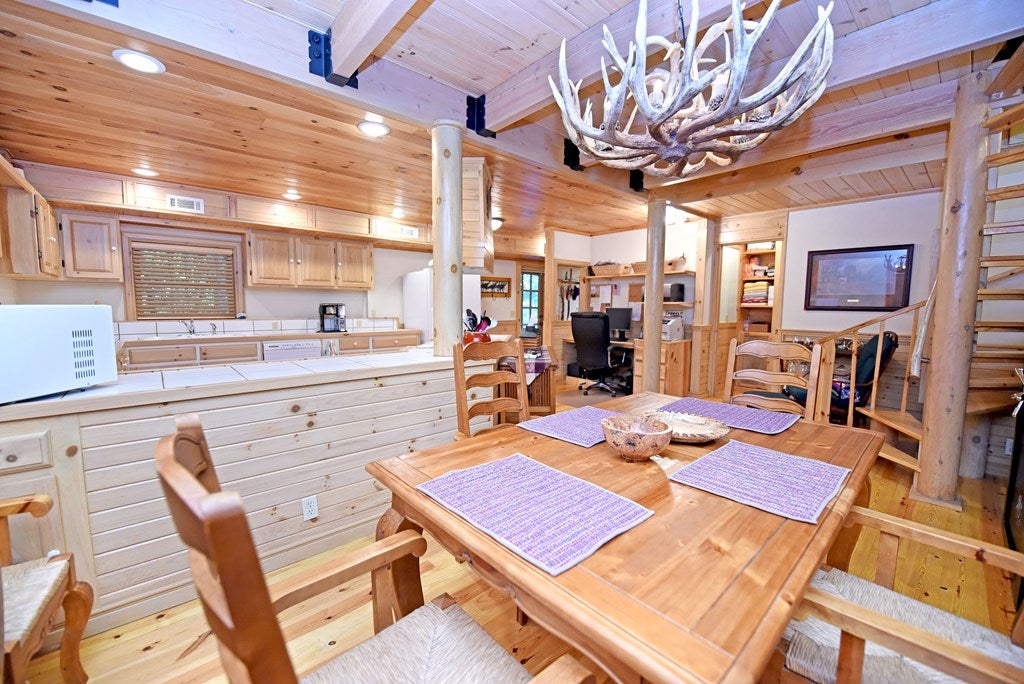 Epworth, Georgia, 30541, United States, 3 Bedrooms Bedrooms, ,3 BathroomsBathrooms,Residential,For Sale,1925657