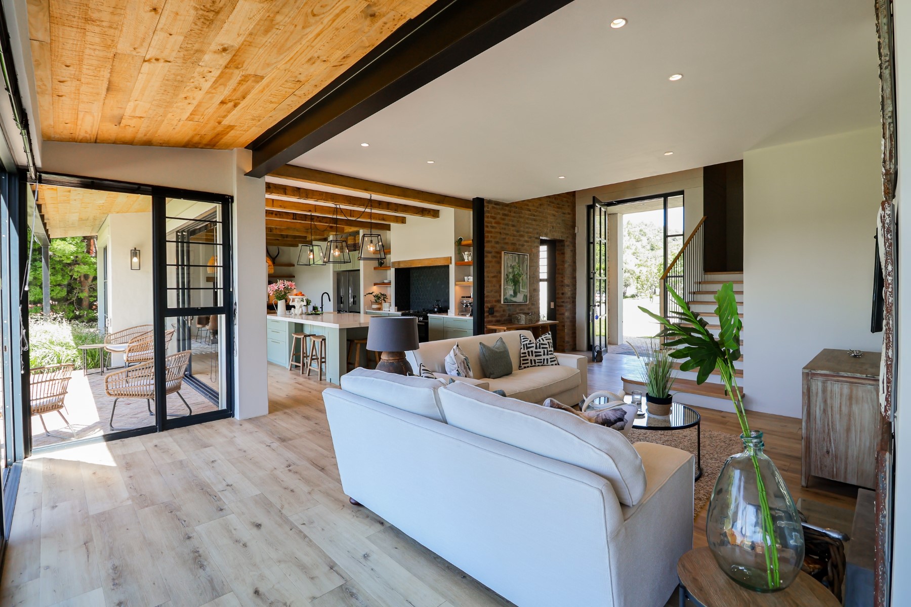  Modern home - Twin Rivers Estate - 物件實景