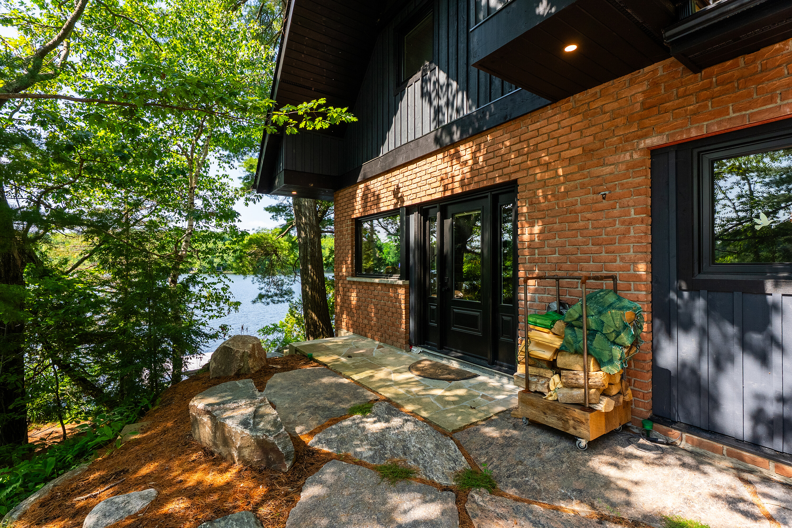  Echo Beach - 物件實景