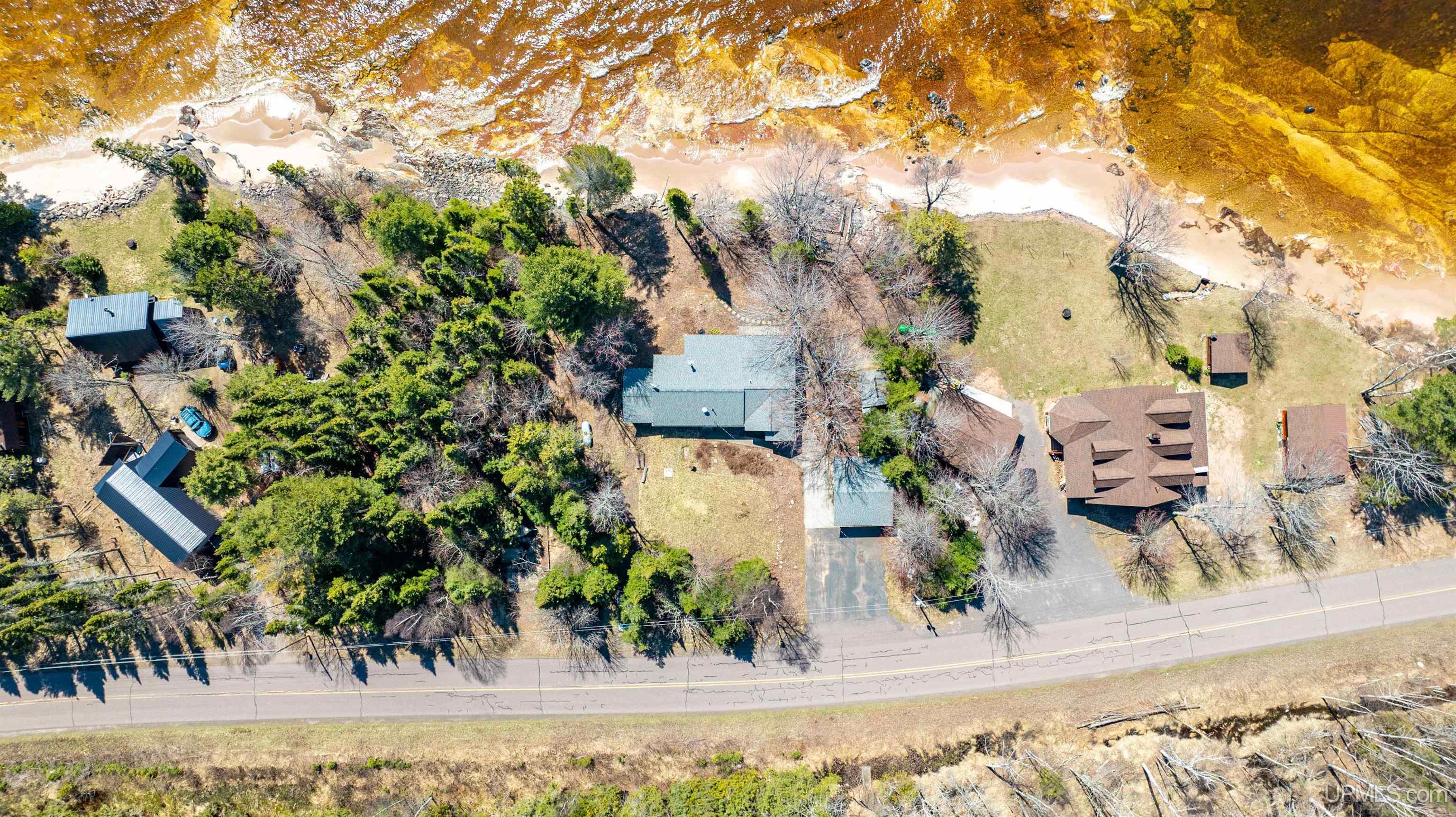 Lake Linden, Michigan, 49945, United States, 3 Bedrooms Bedrooms, ,3 BathroomsBathrooms,Residential,For Sale,1881345