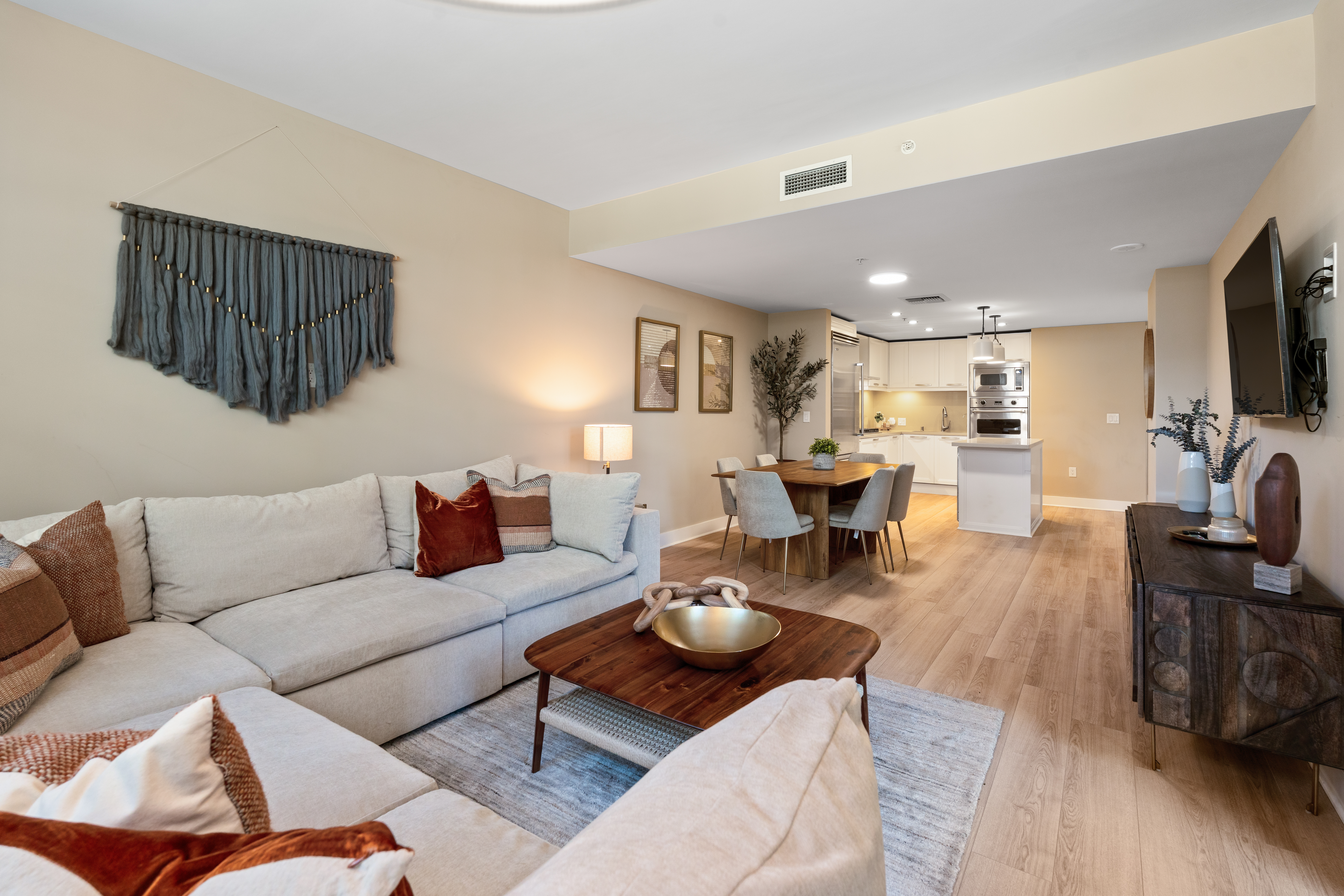  1325 Pacific Highway, San Diego, CA 92101 - 物件實景