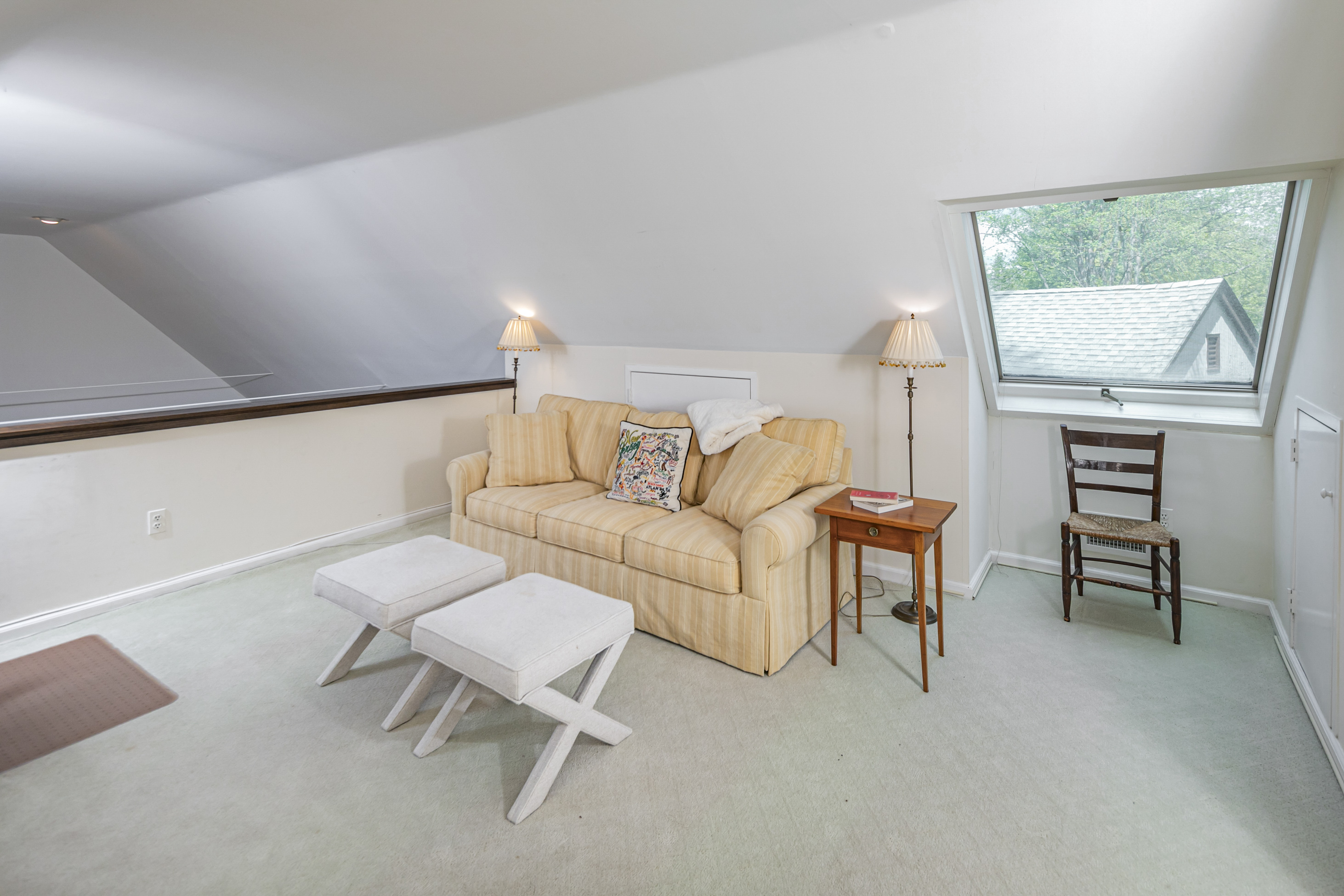  Constitution Hill Living with First Floor Primary Suite - 物件實景