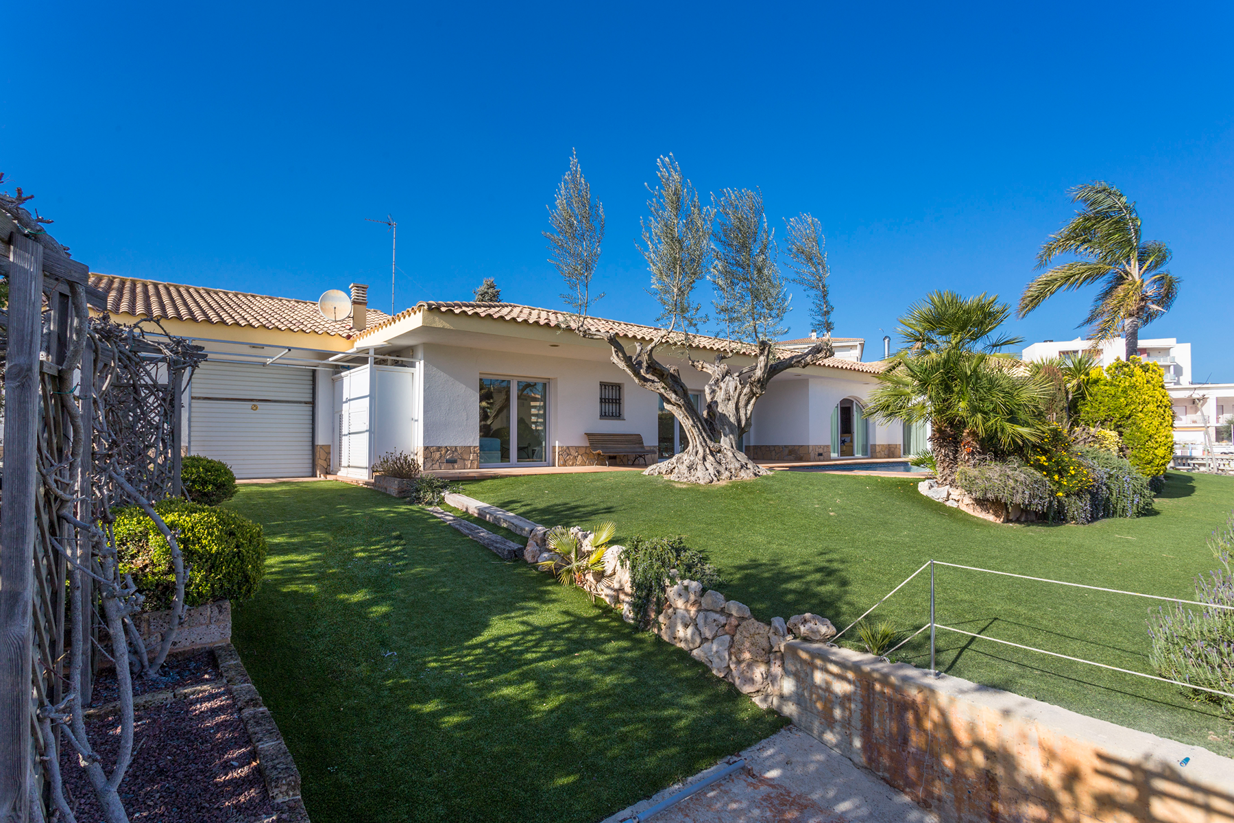  Villa with private mooring and pool in Roses - 物件實景