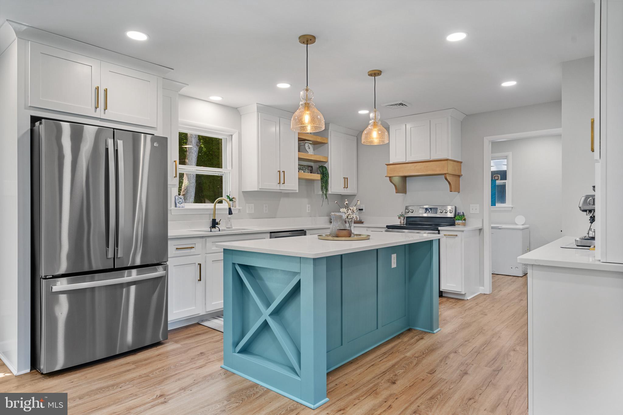 Hollywood, Maryland, 20636, United States, 3 Bedrooms Bedrooms, ,2 BathroomsBathrooms,Residential,For Sale,1935690