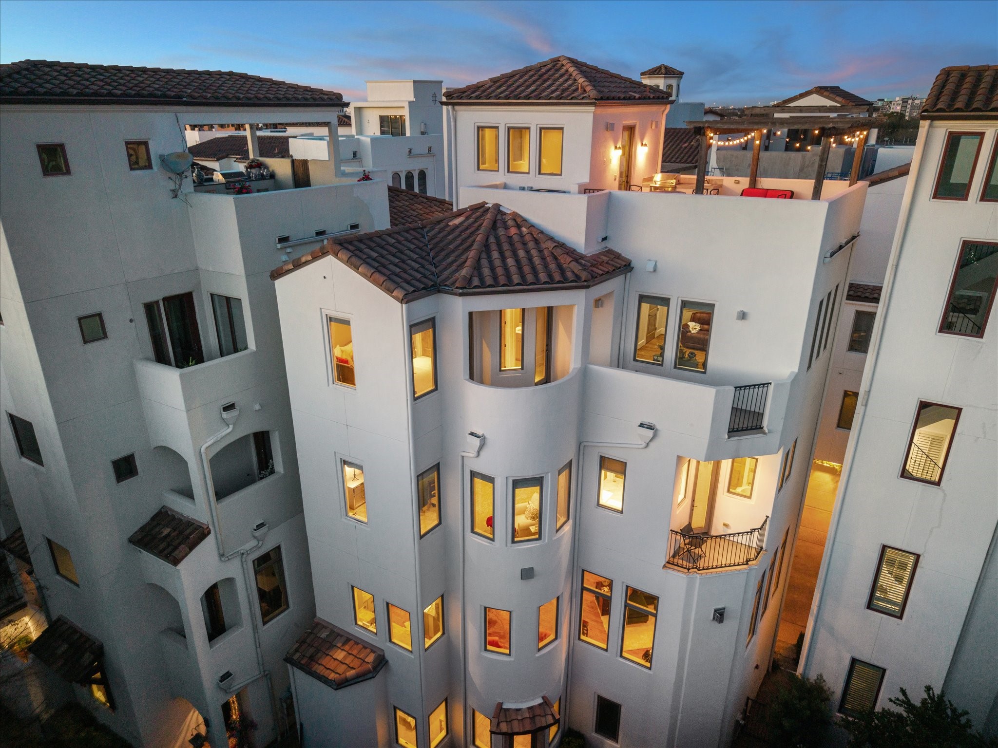  5207 Calle Montilla Place - 物件實景