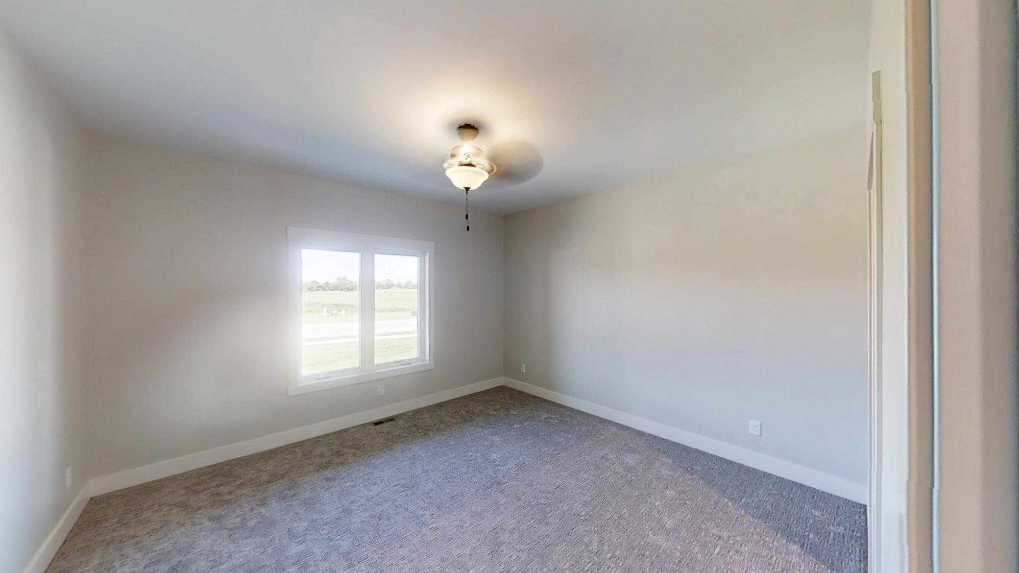 Albert Lea, Minnesota, 56007, United States, 4 Bedrooms Bedrooms, ,2 BathroomsBathrooms,Residential,For Sale,1981027