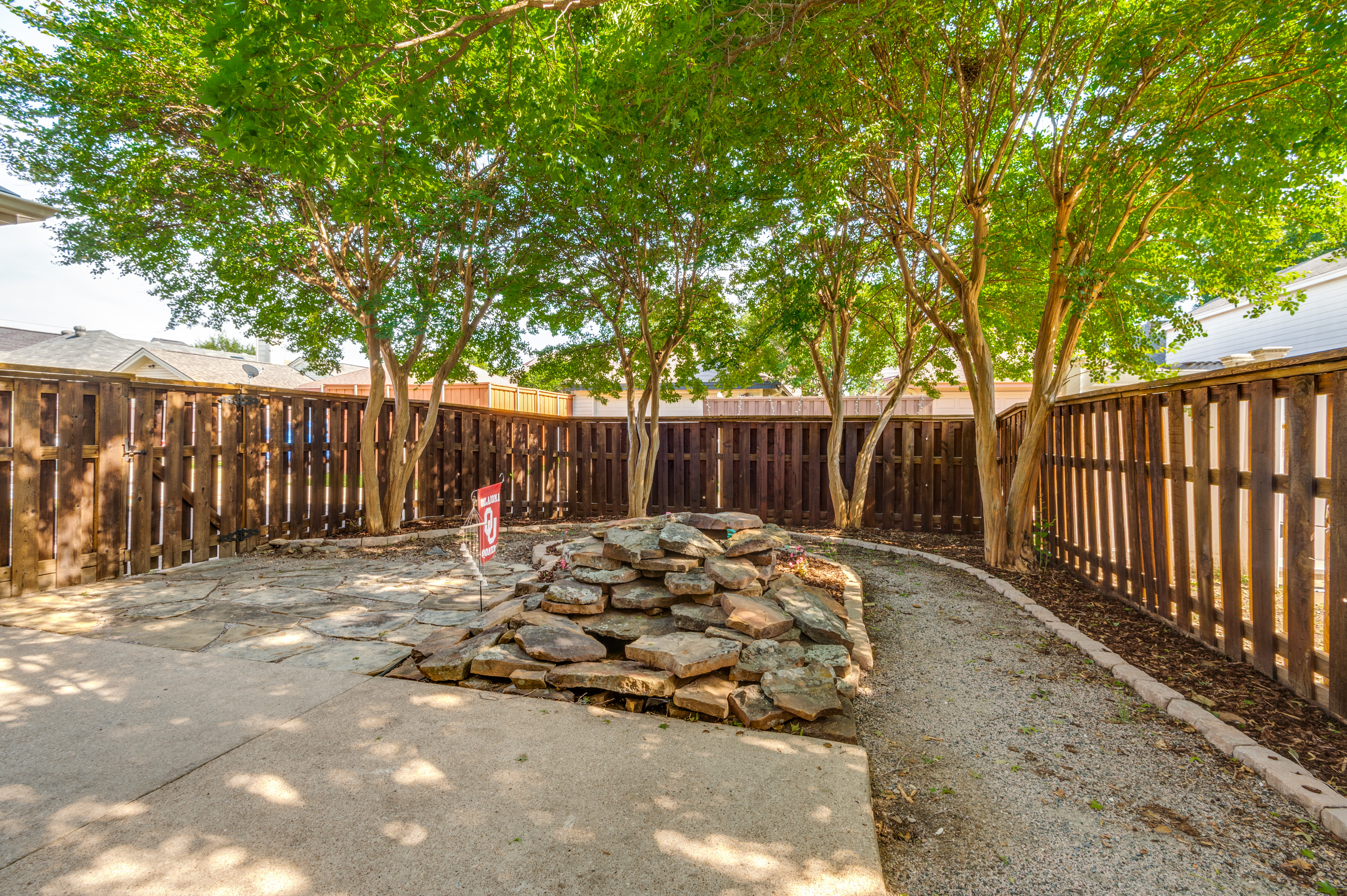  4244 Peppermill Lane - 物件實景