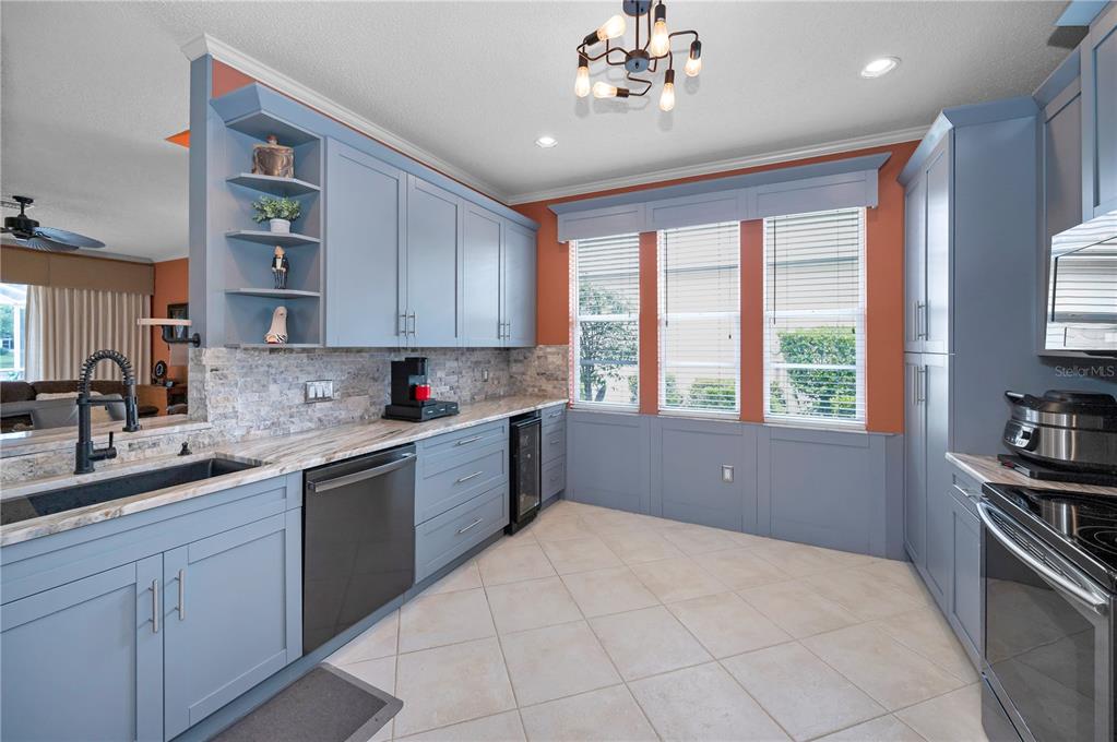 Oldsmar, Florida, 34677, United States, 3 Bedrooms Bedrooms, ,2 BathroomsBathrooms,Residential,For Sale,1933265