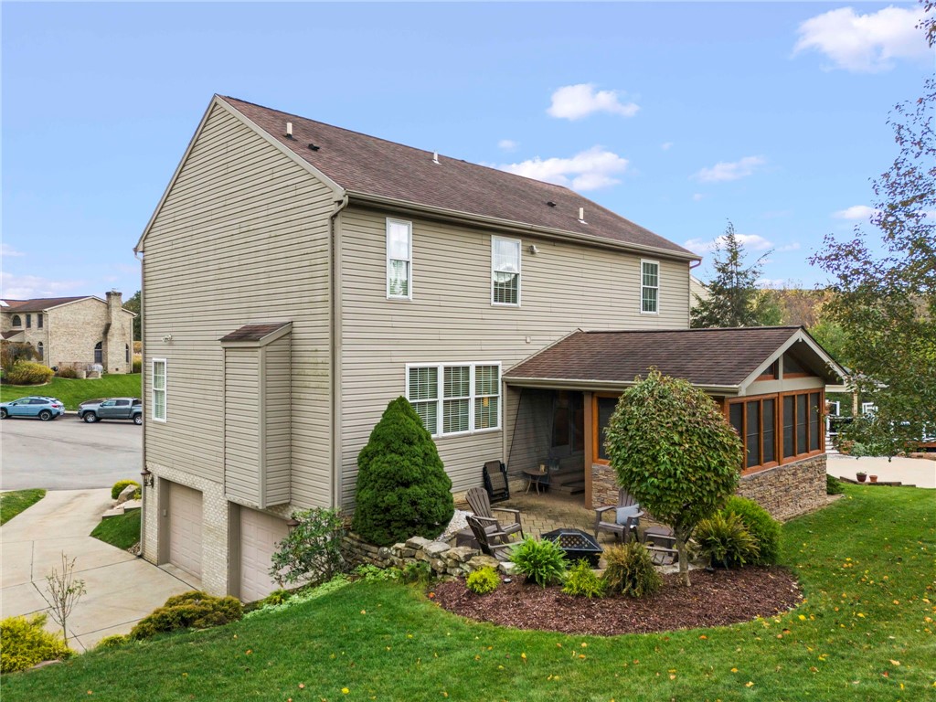 Venetia, Pennsylvania, 15367, United States, 4 Bedrooms Bedrooms, ,4 BathroomsBathrooms,Residential,For Sale,1987098