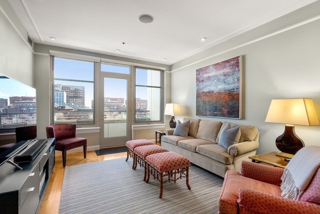1597 Washington St Unit 606, Boston, Massachusetts, 02118, United States, 1 Bedroom Bedrooms, ,1 BathroomBathrooms,Residential,For Sale,1597 Washington St Unit 606,1481410
