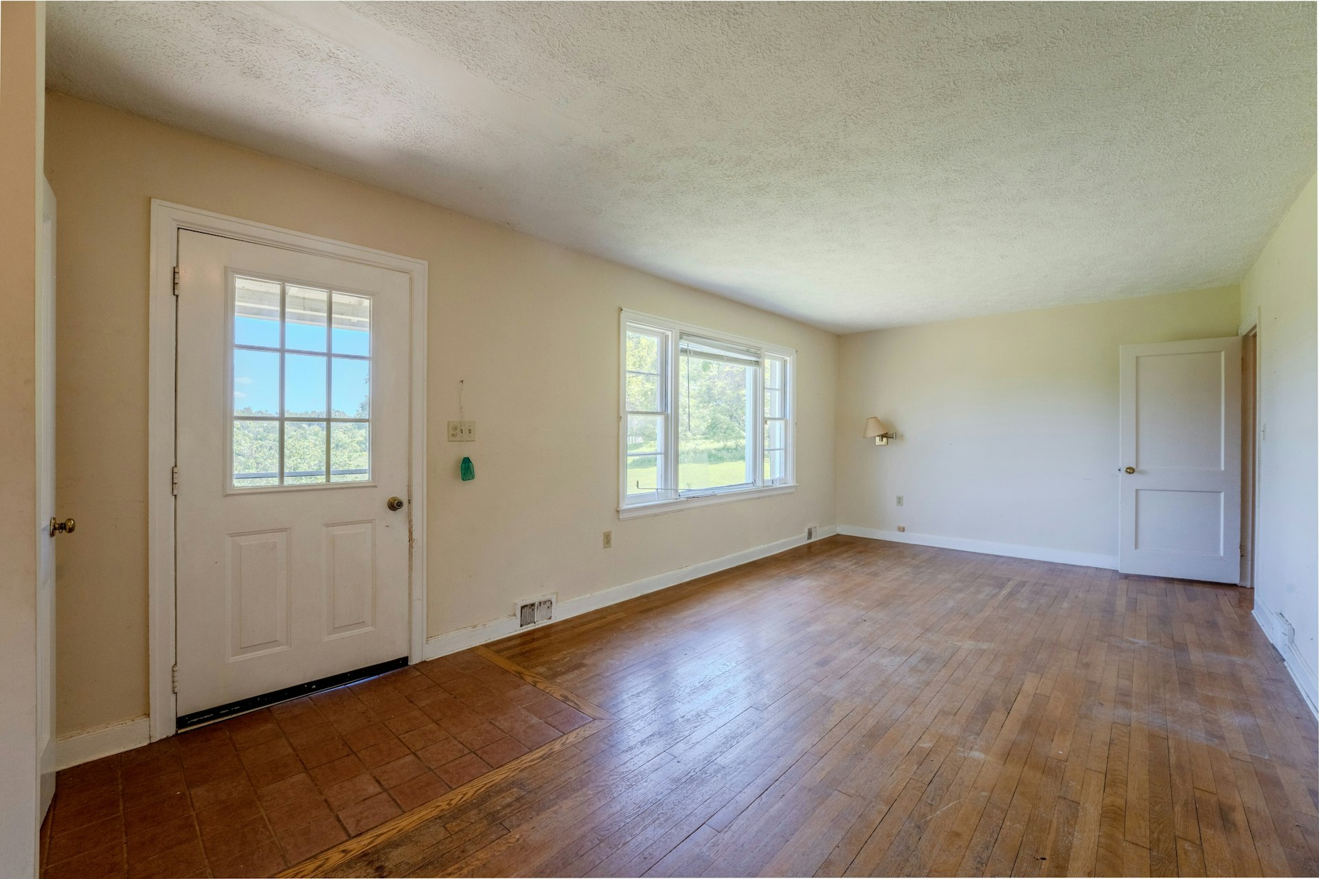  35339 Appalachian Trail Road, Round Hill, VA 20141 - 物件實景