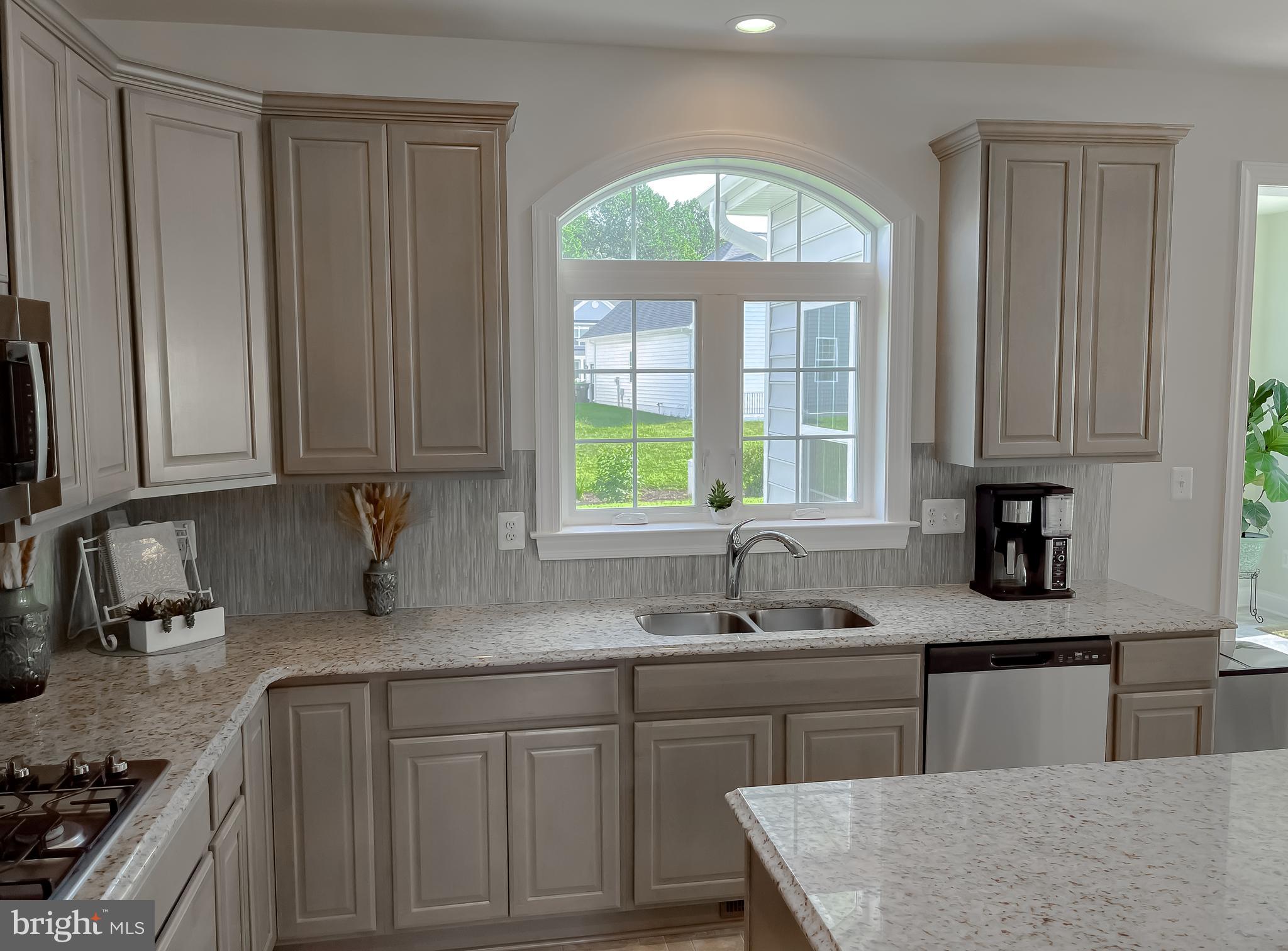 Leonardtown, Maryland, 20650, United States, 5 Bedrooms Bedrooms, ,4 BathroomsBathrooms,Residential,For Sale,1921303