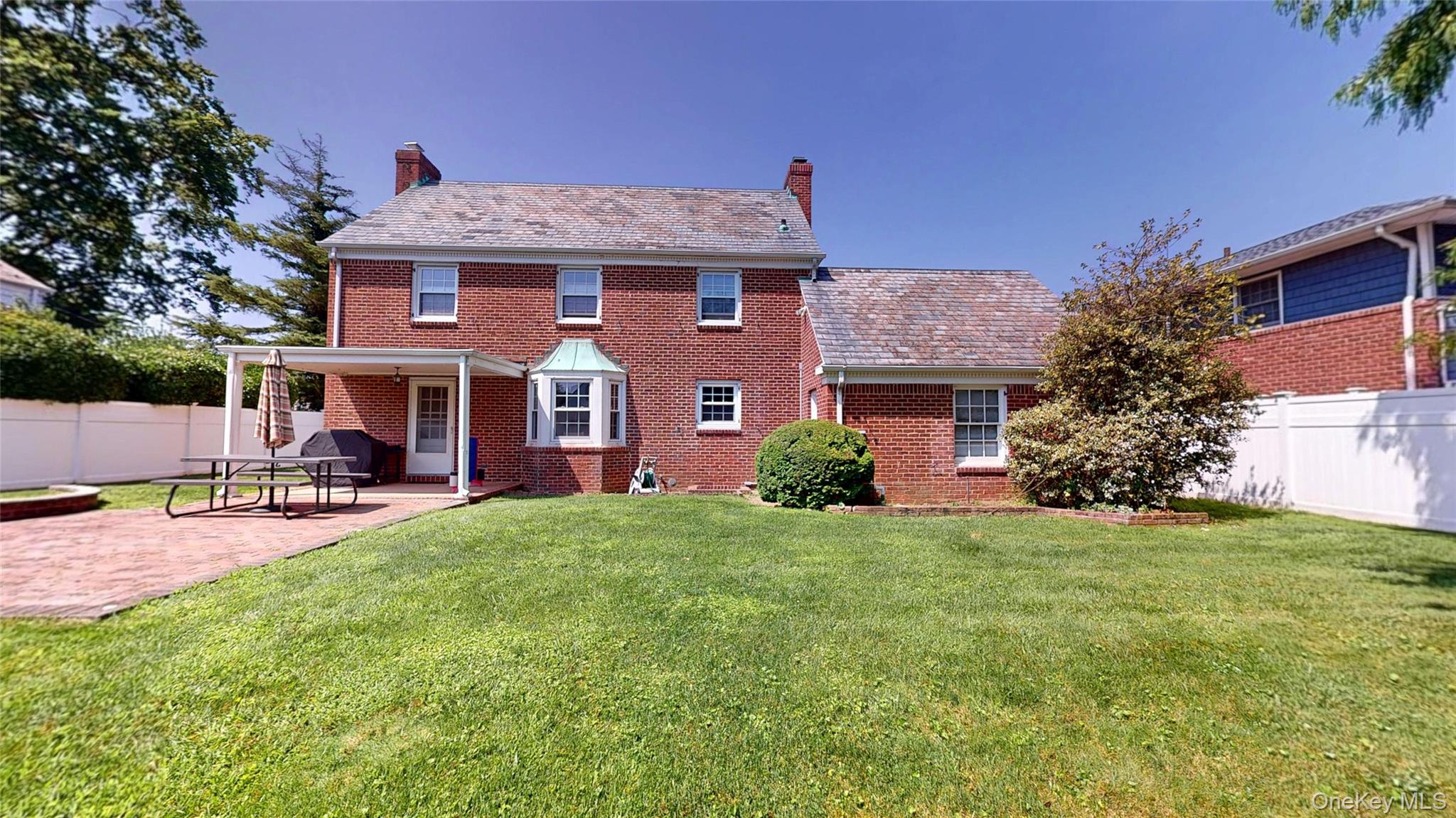 Baldwin, New York, 11510, United States, 3 Bedrooms Bedrooms, ,3 BathroomsBathrooms,Residential,For Sale,1939059