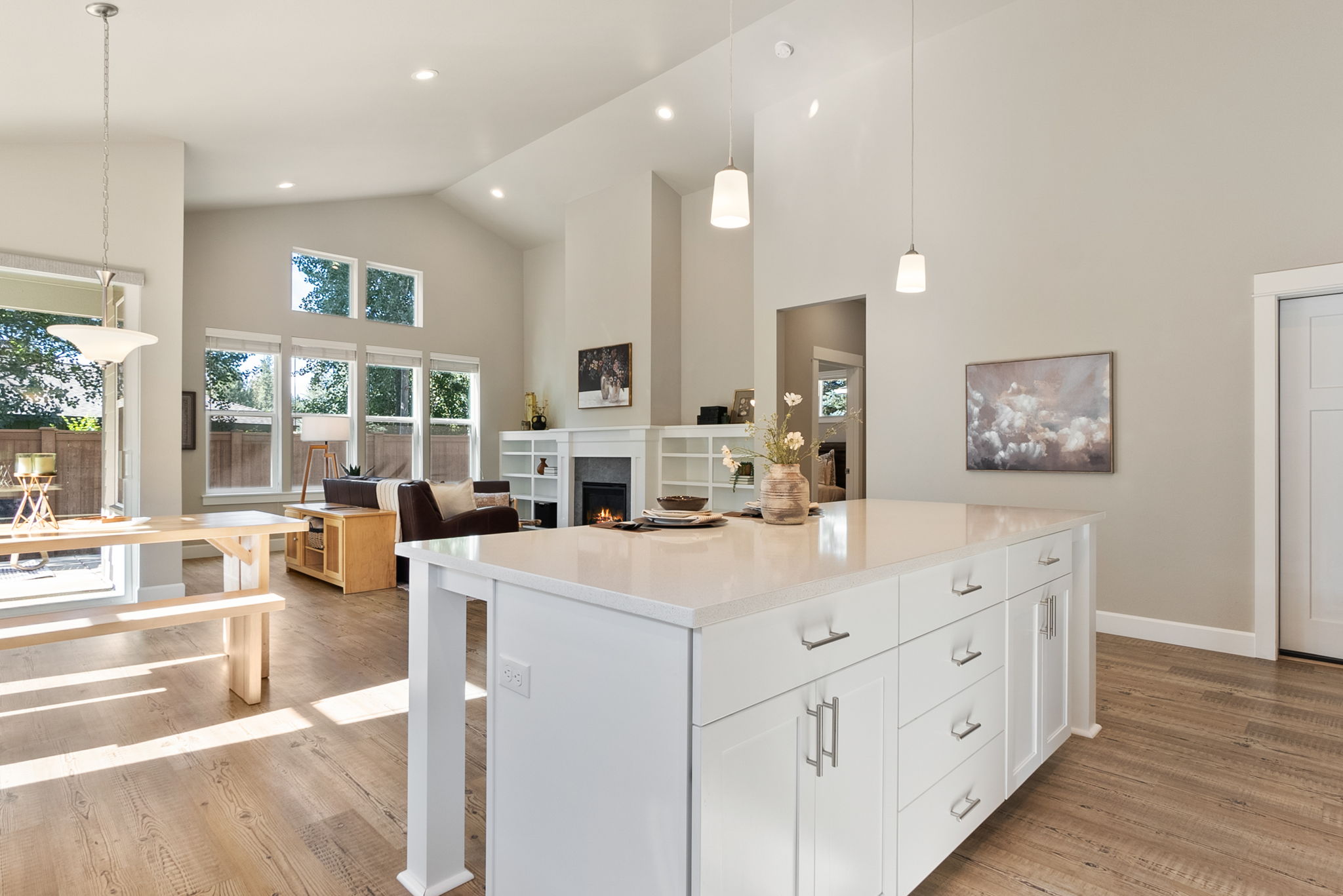 Sisters, Oregon, 97759, United States, 3 Bedrooms Bedrooms, ,2 BathroomsBathrooms,Residential,For Sale,1910956