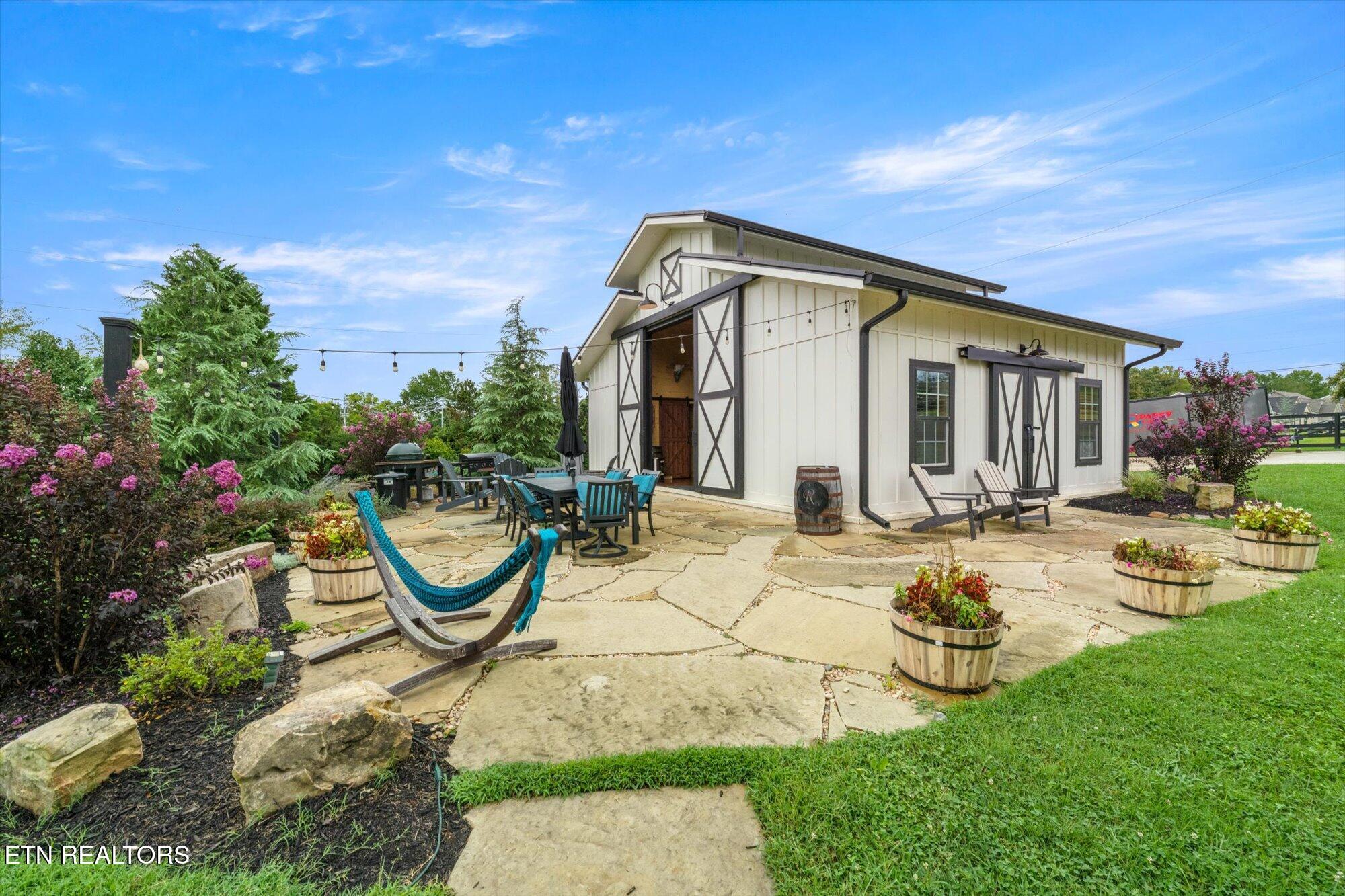 Knoxville, Tennessee, 37934, United States, 5 Bedrooms Bedrooms, ,4 BathroomsBathrooms,Residential,For Sale,1914277