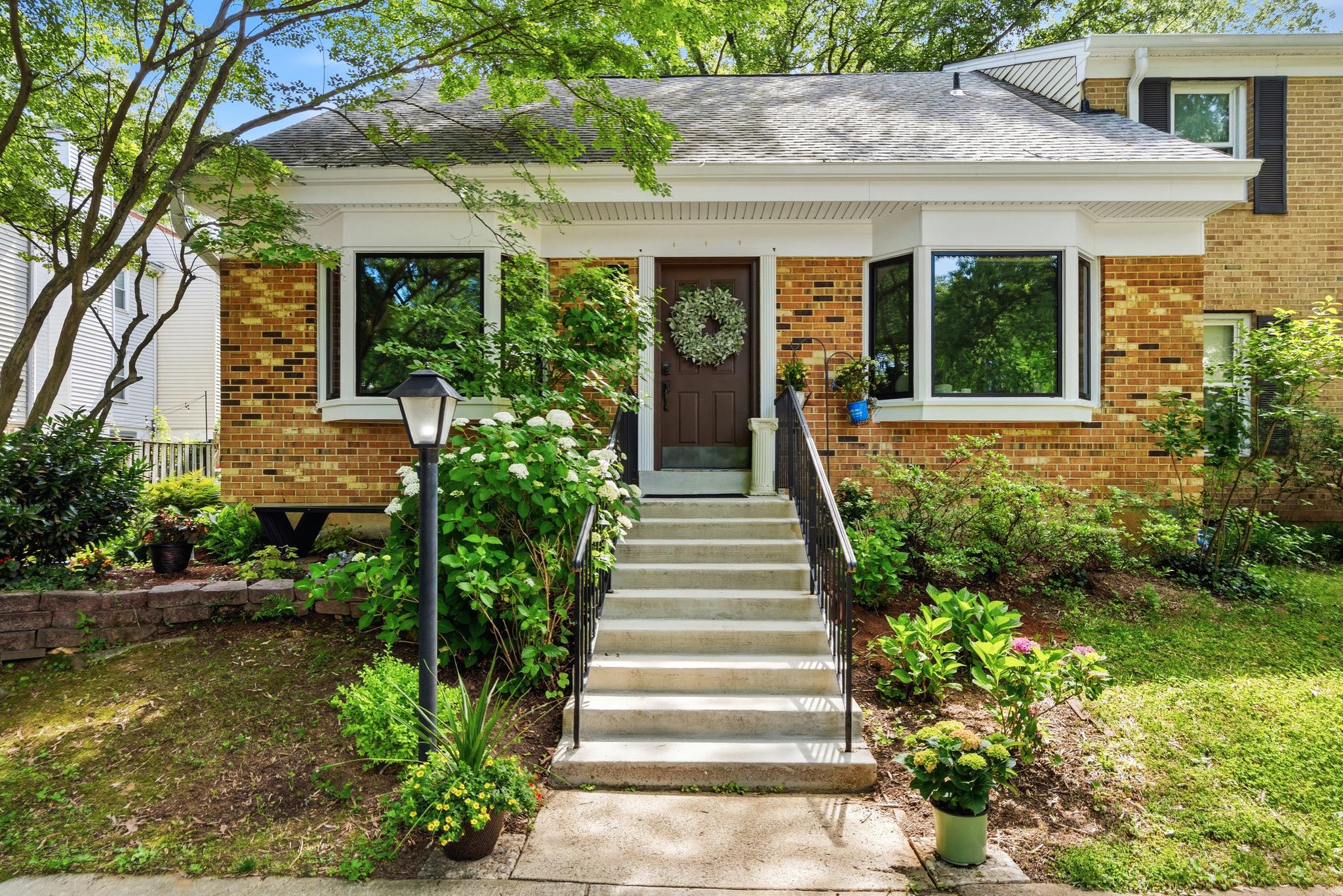  9913 Kingsbridge Drive, Fairfax, VA, 22031 - 物件實景