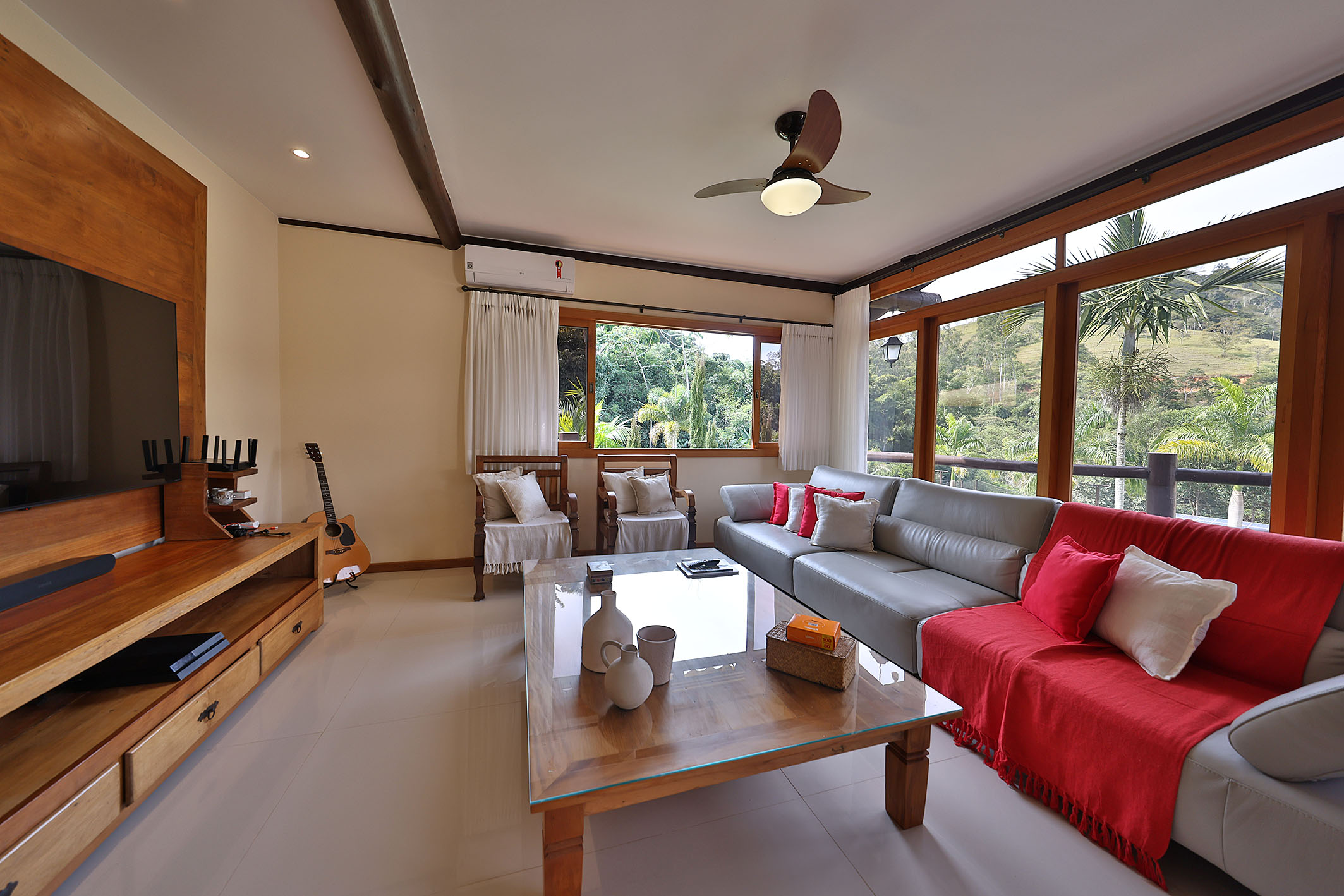  Private countryside retreat with extensive leisure amenities in Itaipava - 物件實景