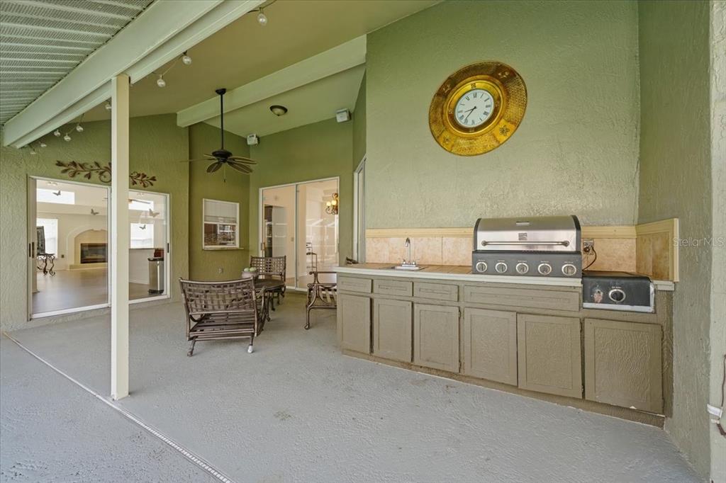 Lutz, Florida, 33558, United States, 4 Bedrooms Bedrooms, ,2 BathroomsBathrooms,Residential,For Sale,1989144