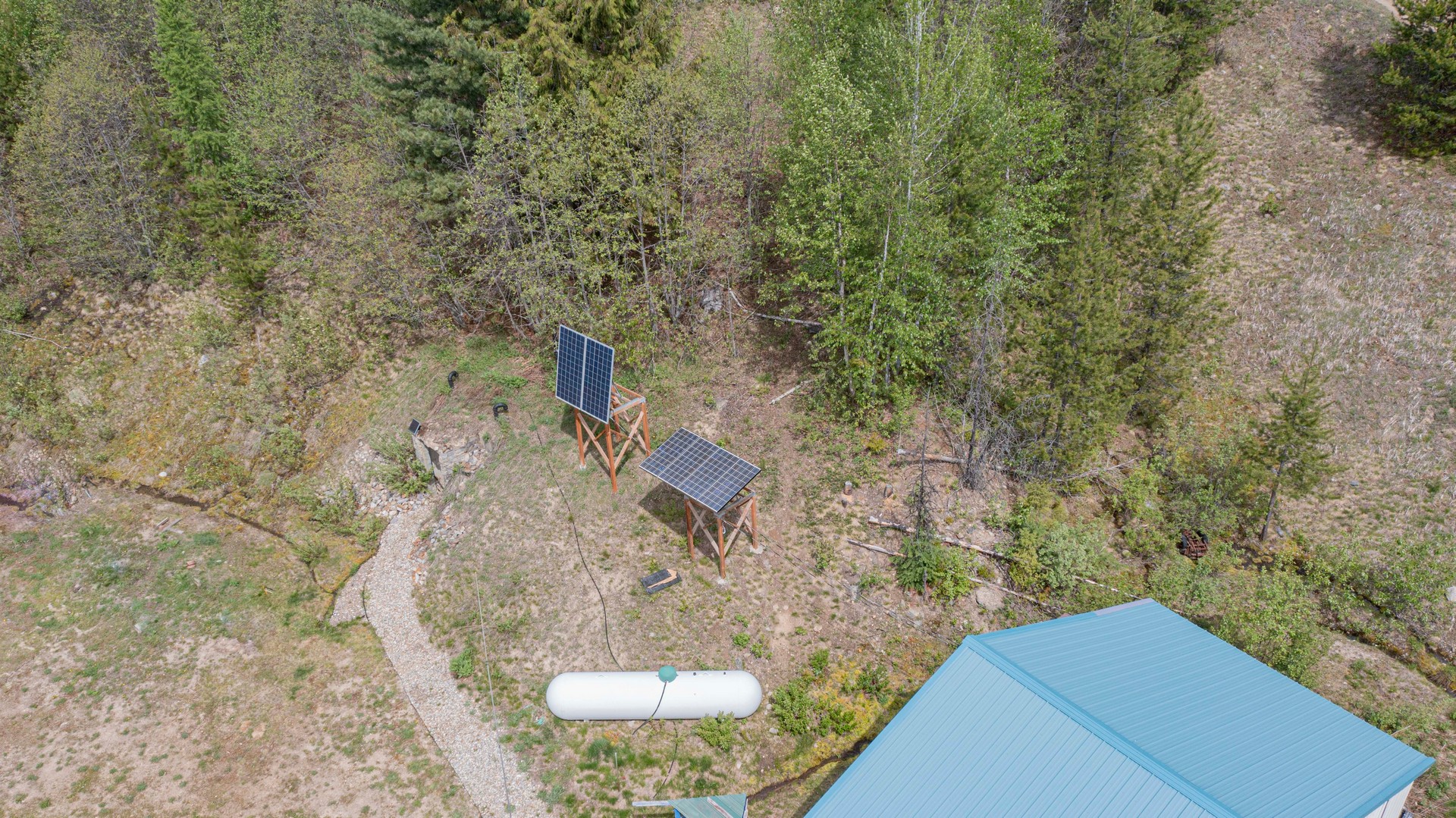 Naples, Idaho, 83847, United States, 2 Bedrooms Bedrooms, ,1 BathroomBathrooms,Residential,For Sale,1979957