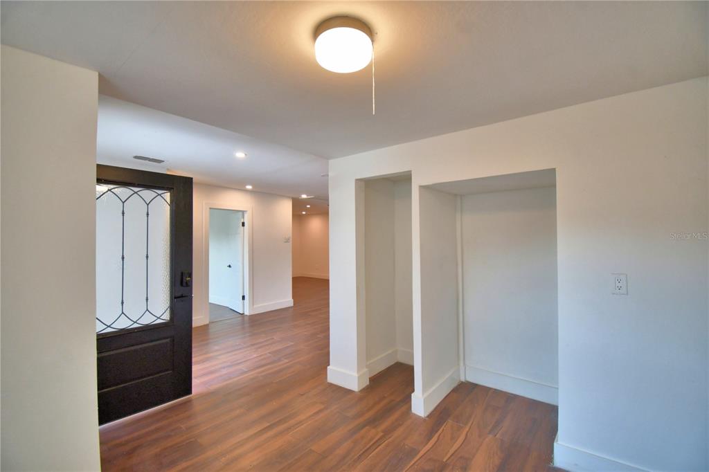 Winter Haven, Florida, 33881, United States, 9 Bedrooms Bedrooms, ,7 BathroomsBathrooms,Residential,For Sale,2003351