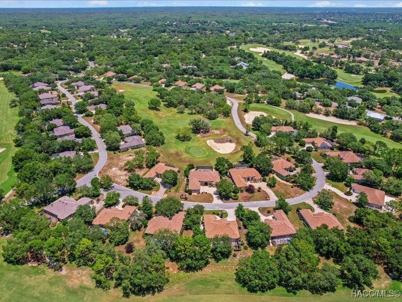 Lecanto, Florida, 34461, United States, 3 Bedrooms Bedrooms, ,4 BathroomsBathrooms,Residential,For Sale,2005544