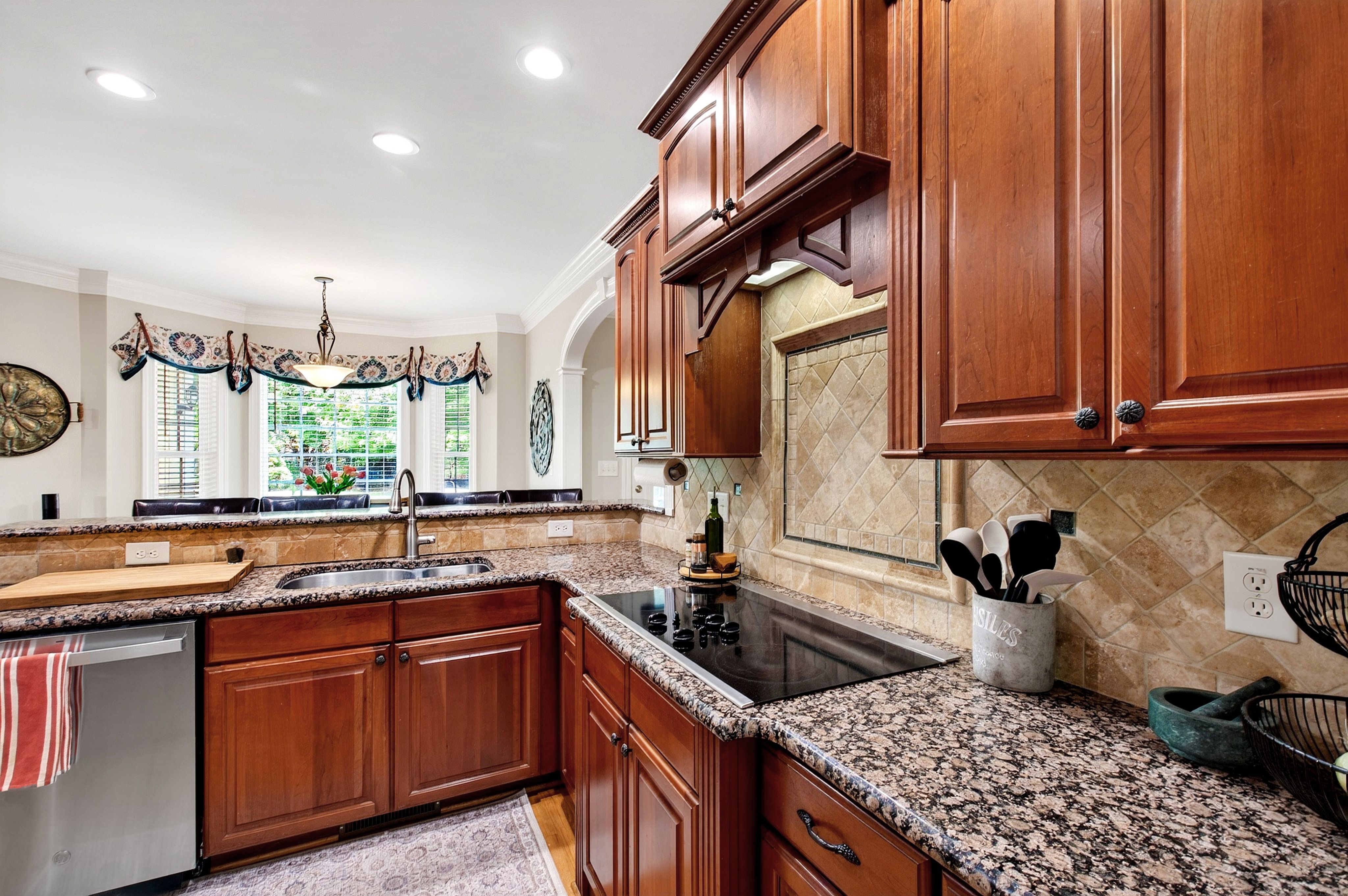  1305 Brook Hill Drive, Clayton, NC 27520 - 物件實景