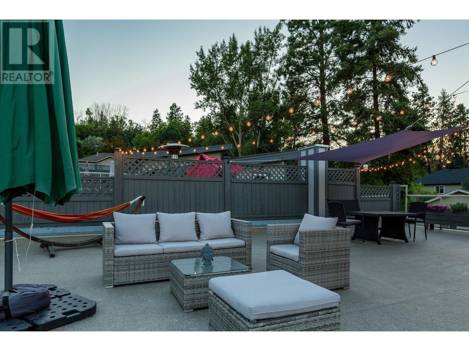LAKE COUNTRY, British Columbia, V4V 1H8, CA, 4 Bedrooms Bedrooms, ,2 BathroomsBathrooms,Residential,For Sale,1906166