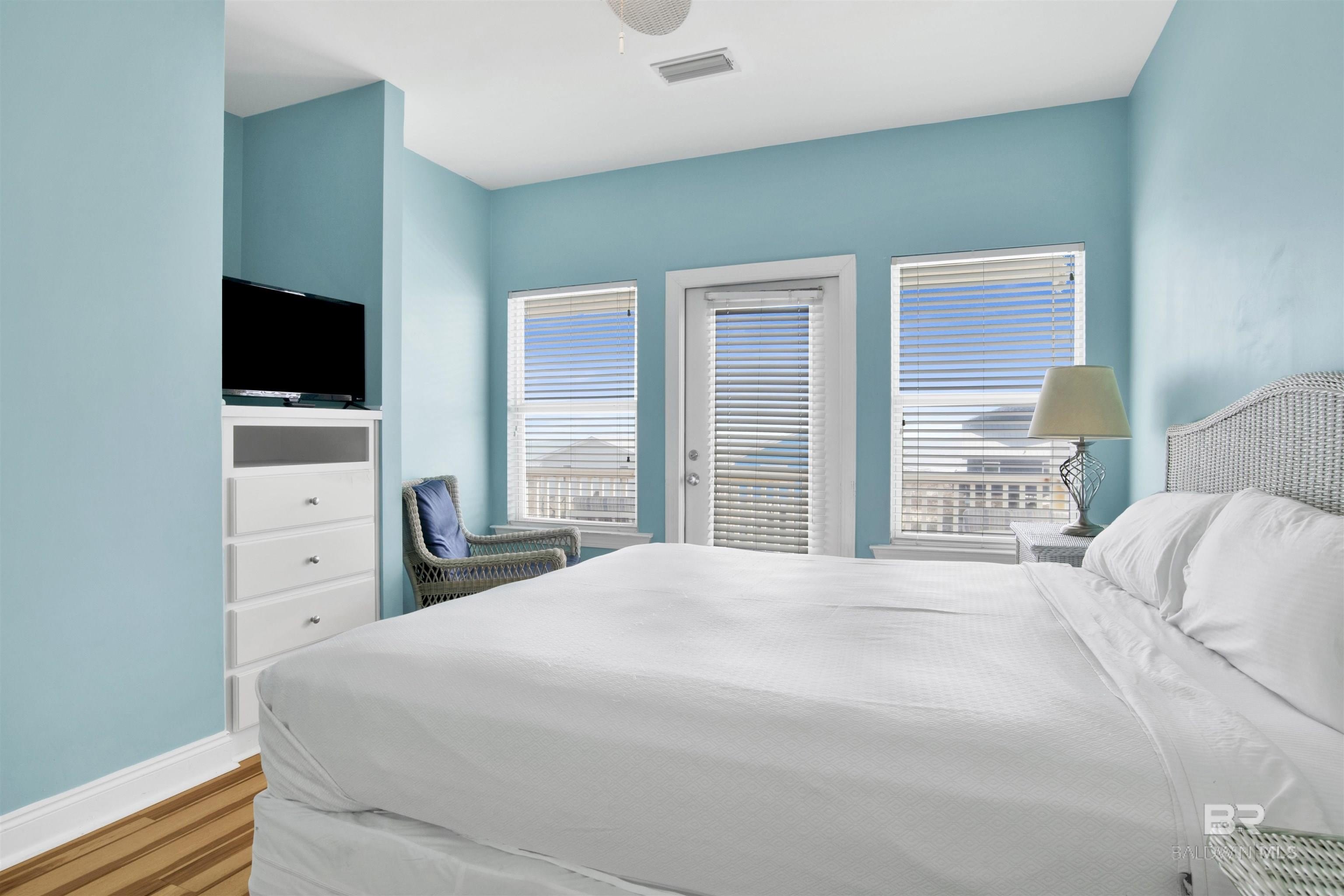 Gulf Shores, Alabama, 36542, United States, 8 Bedrooms Bedrooms, ,10 BathroomsBathrooms,Residential,For Sale,2022053